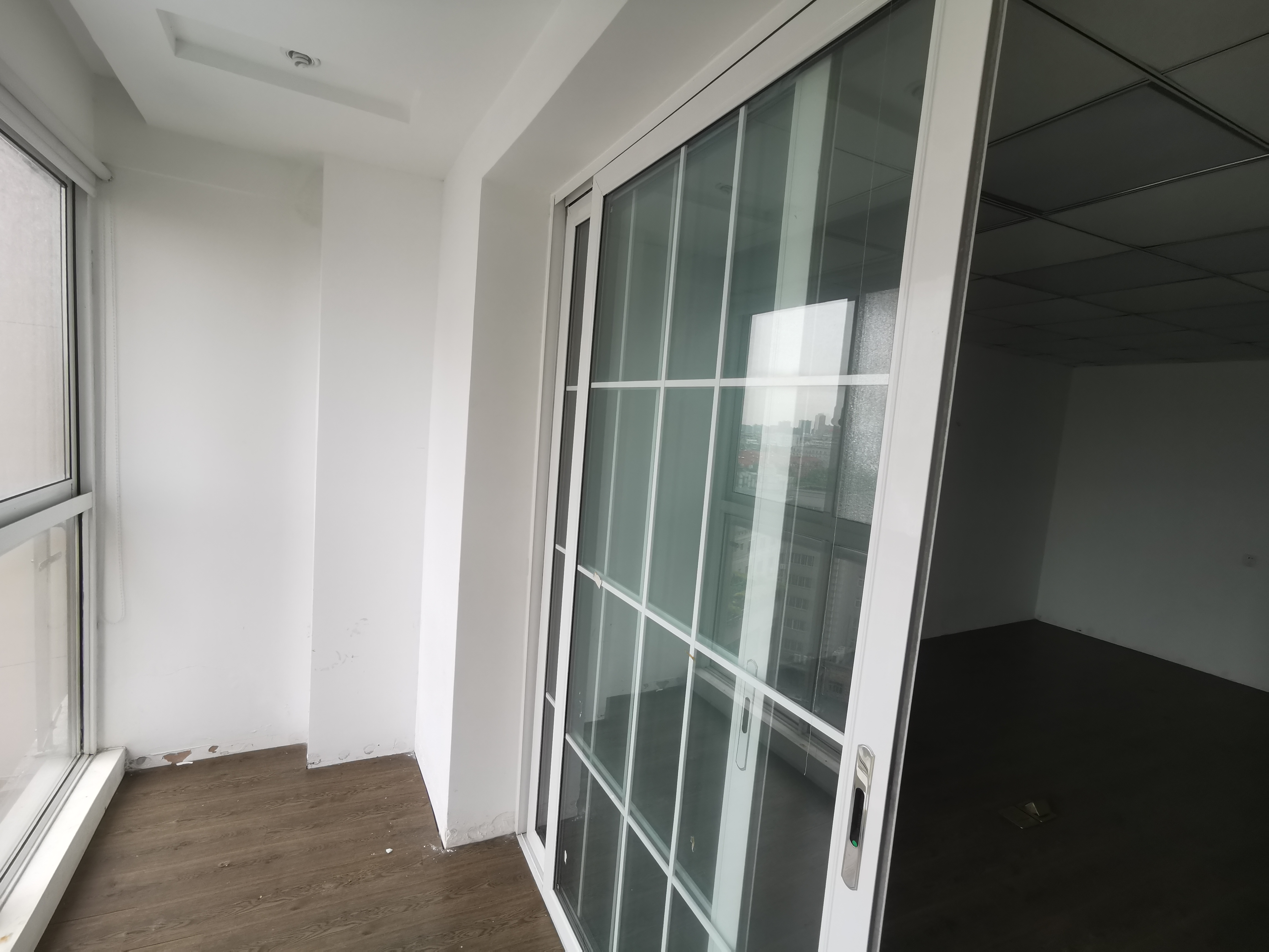 玖珑城 4室2厅2卫 198.00m&sup2;