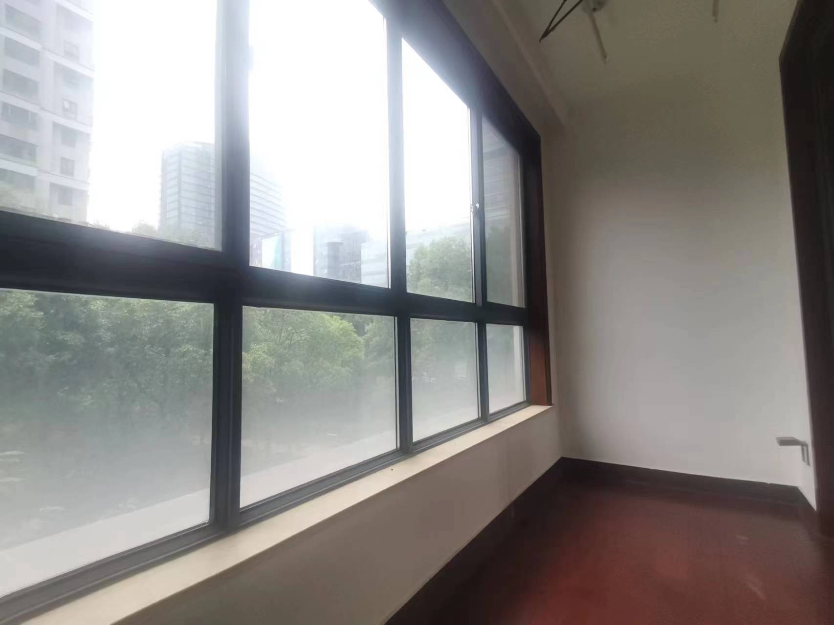 圆融广场公馆 3室2厅2卫 143.91m&sup2;