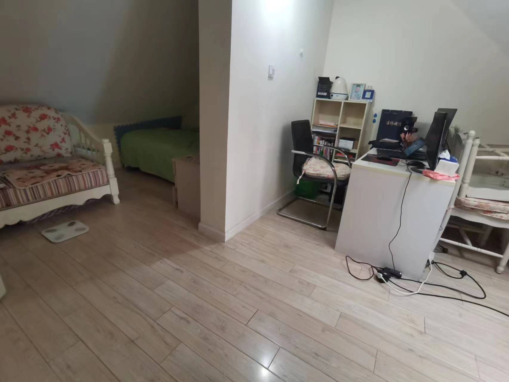 紫东花苑 3室1厅1卫 53m&sup2;