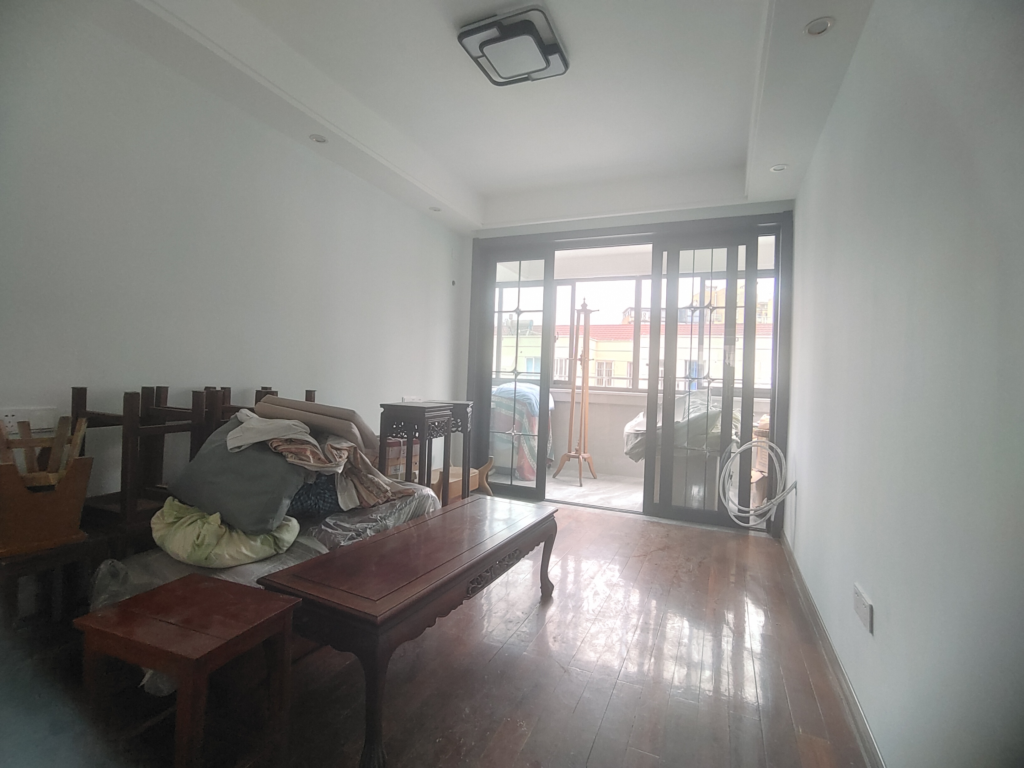 文峰新村 3室1厅1卫 108m&sup2;