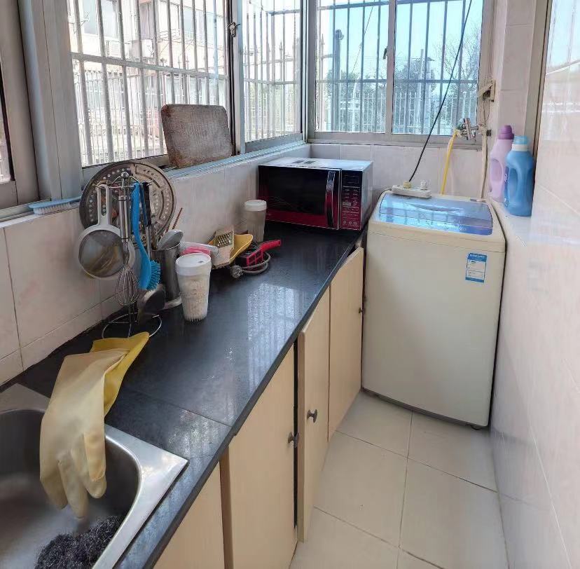 华侨花苑 2室1厅1卫 83.44m&sup2;