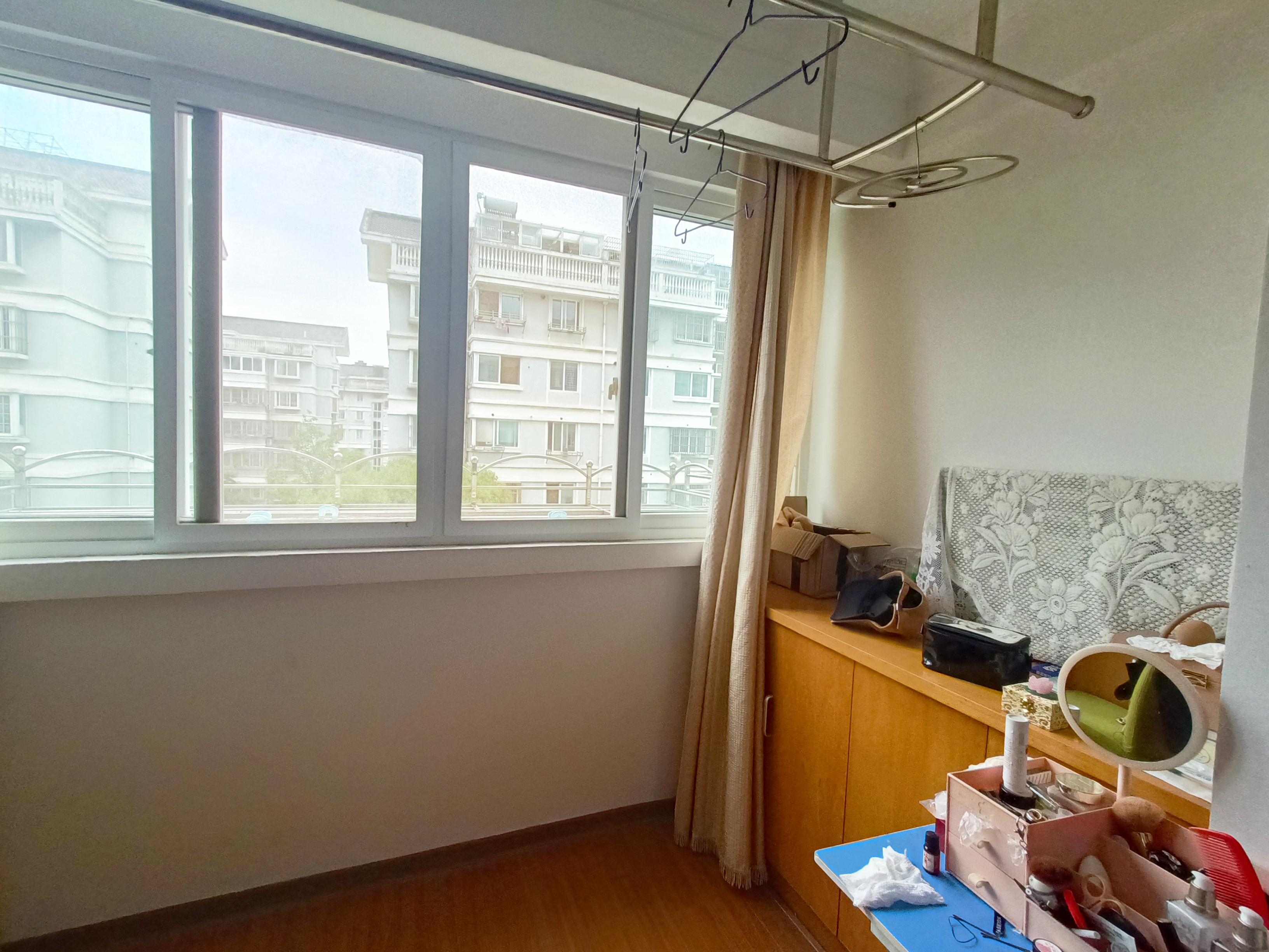 春晖花园 2室1厅1卫 90.5m&sup2;