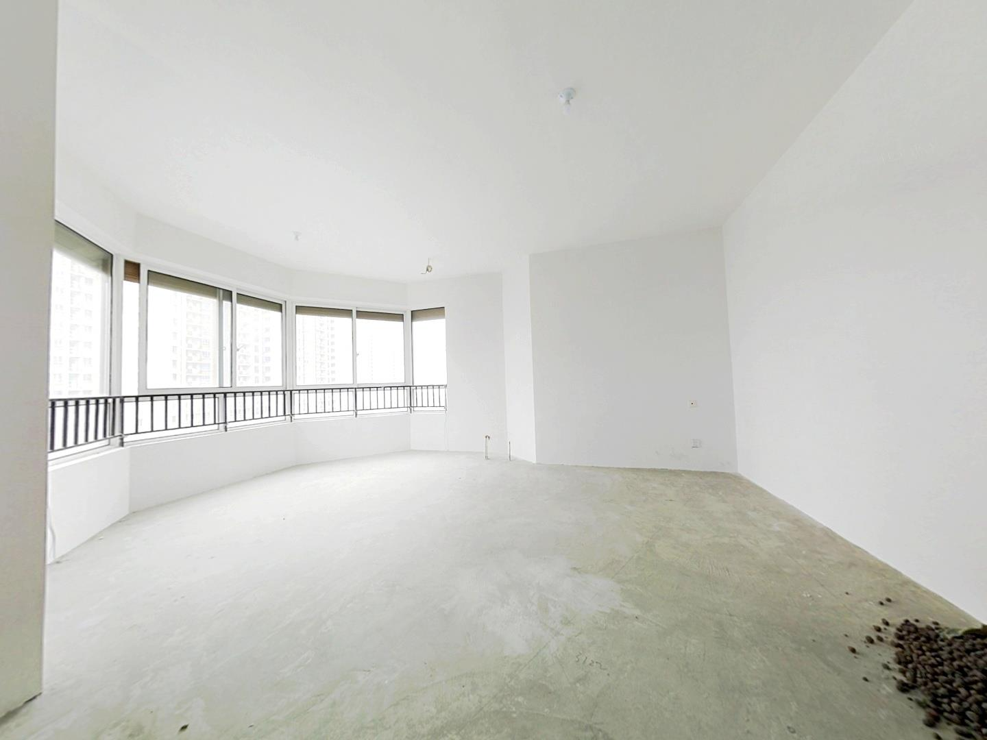 中南世纪花城三期 4室2厅2卫 275.00m&sup2;