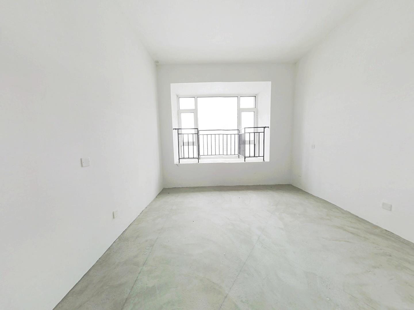 中南世纪花城三期 4室2厅2卫 275.00m&sup2;