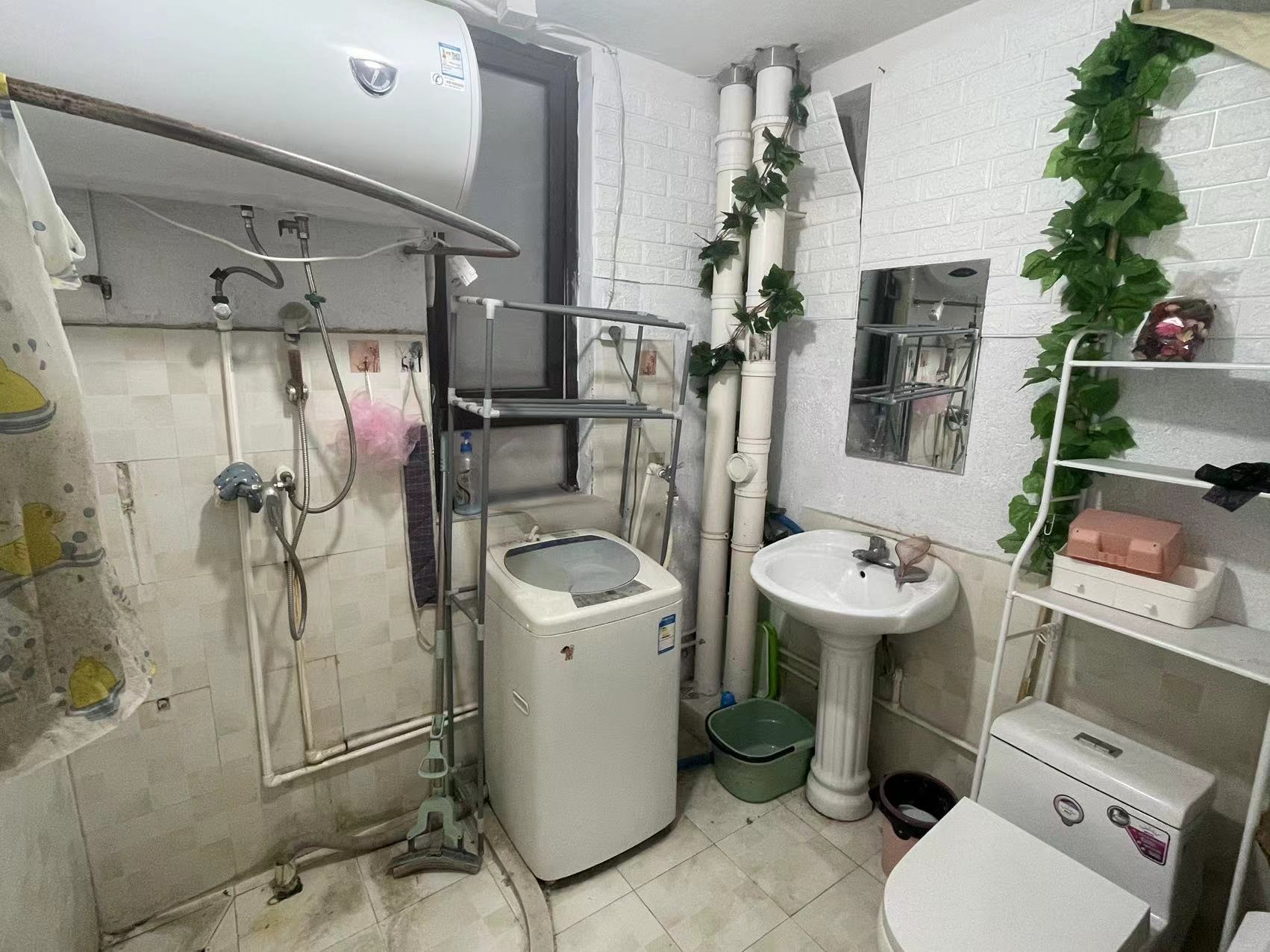 华强城 2室0厅0卫 74.00m&sup2;