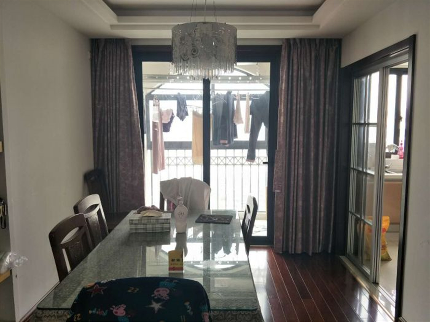 高迪晶城 3室2厅2卫 151m&sup2;