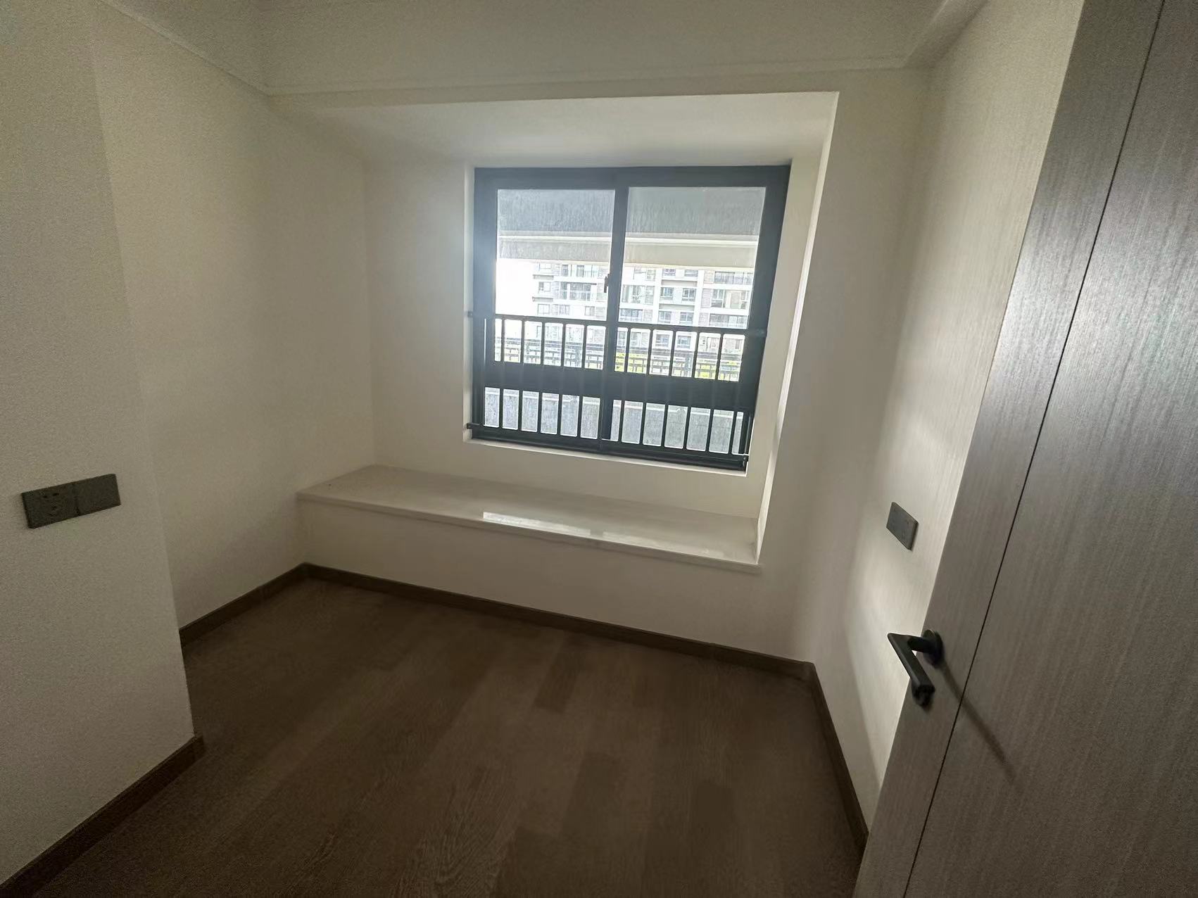 万科时代之光 3室2厅1卫 93.32m&sup2;