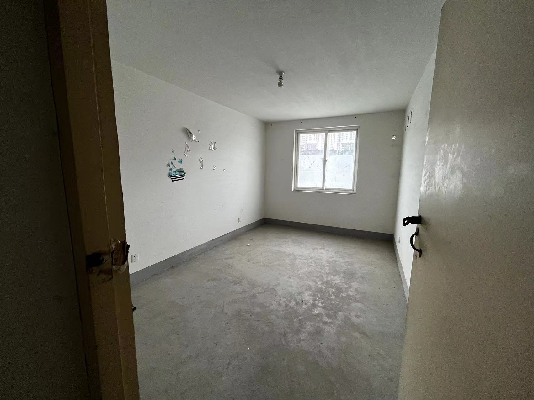 世纪新城 5室3厅2卫 206m&sup2;