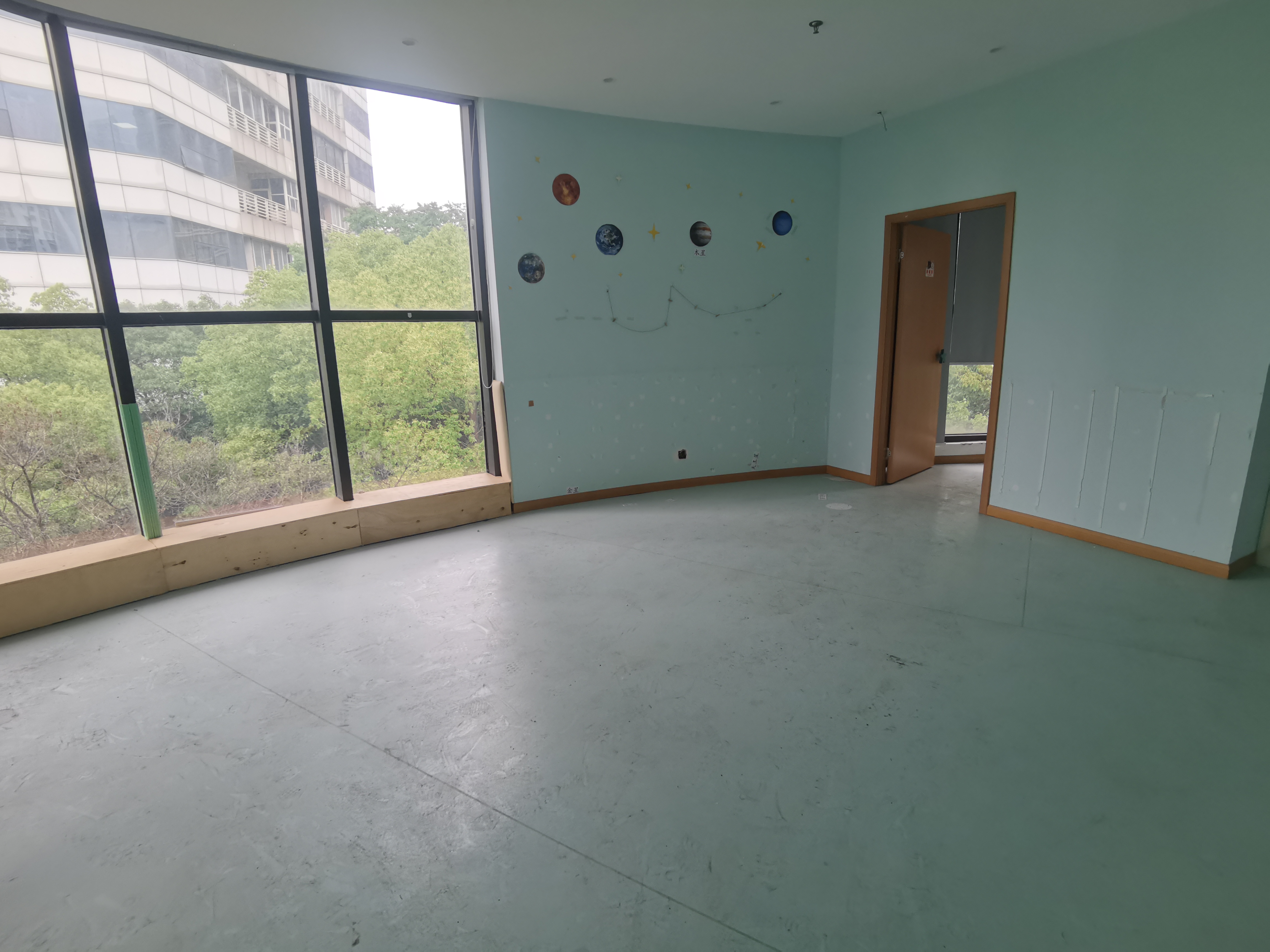 中南世纪城北区 1室0厅1卫 330.00m&sup2;