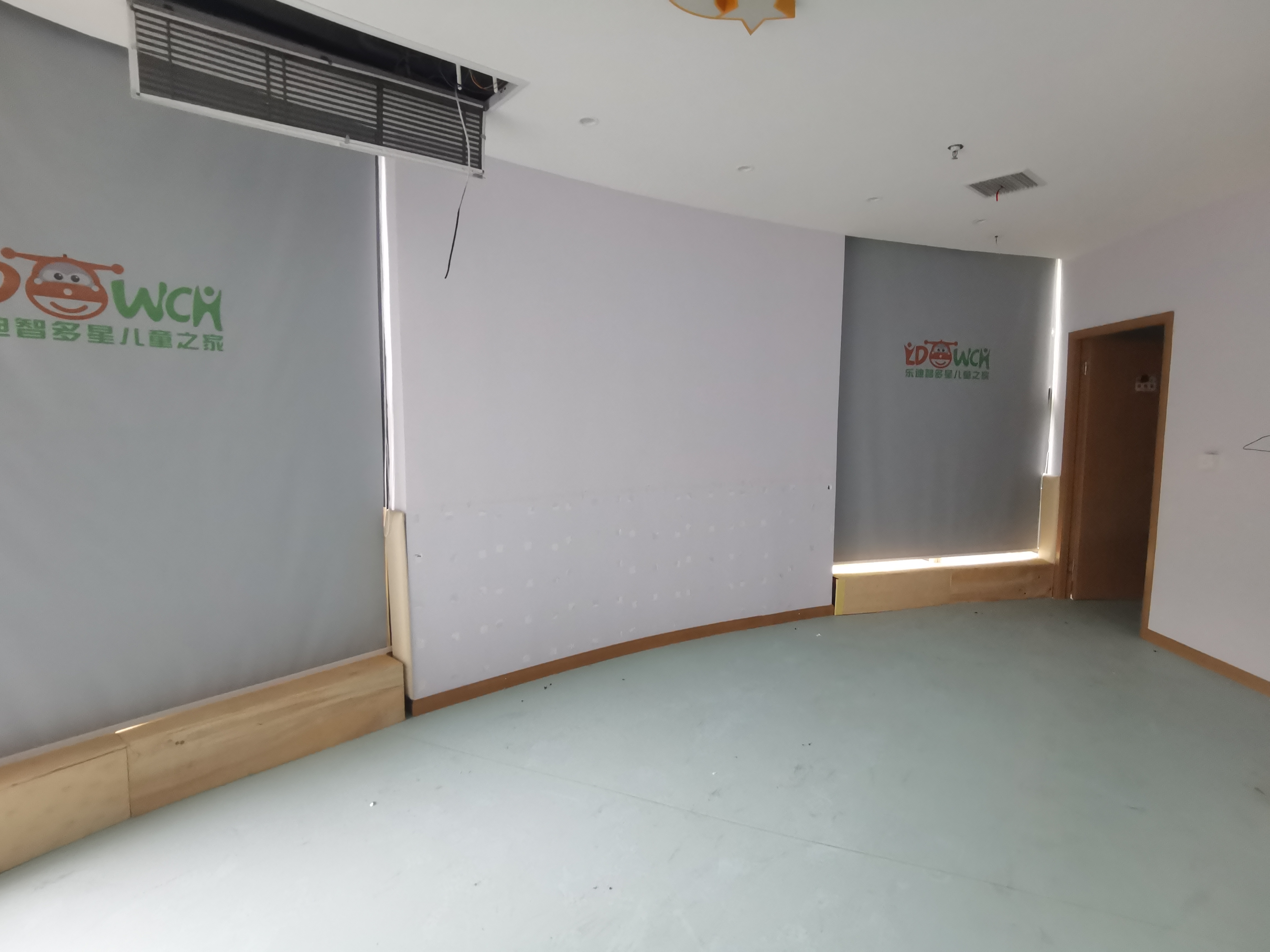 中南世纪城北区 1-3层商铺