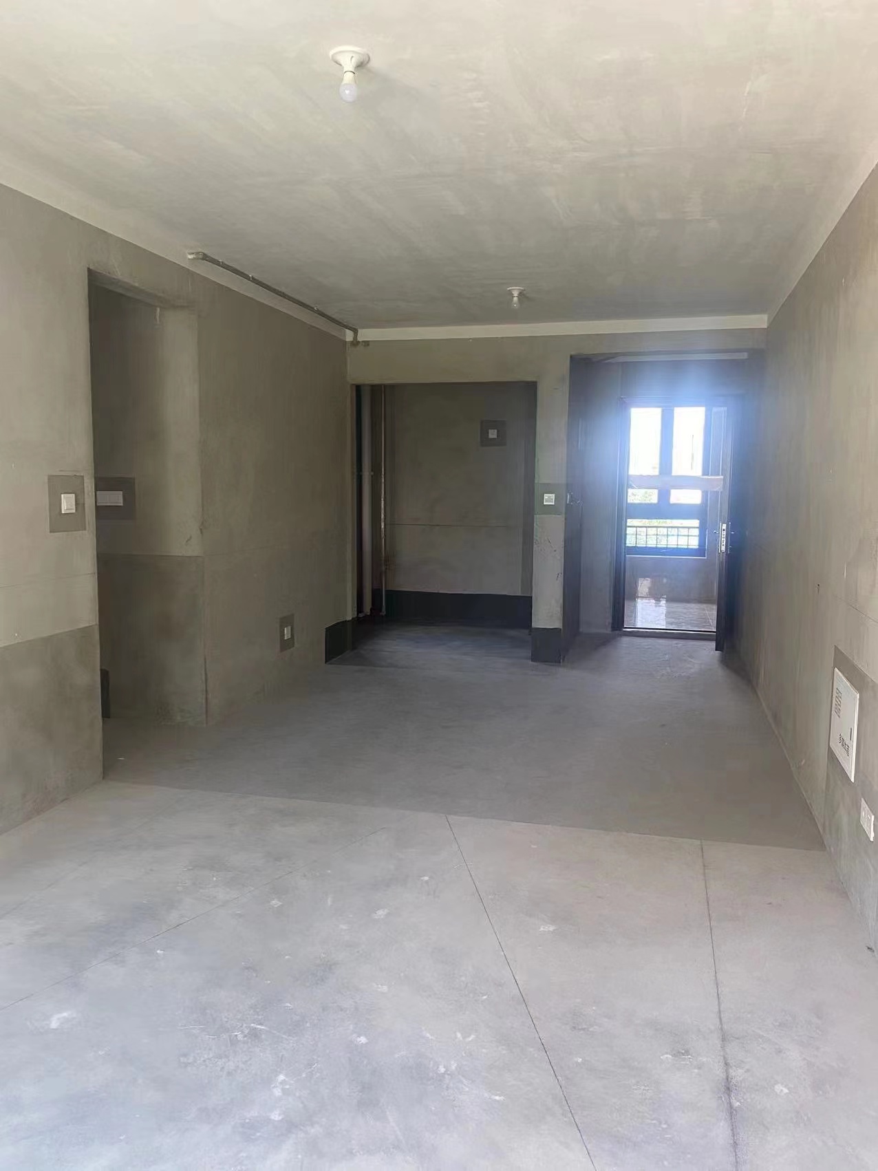 碧桂园天玺 3室2厅1卫 101m&sup2;