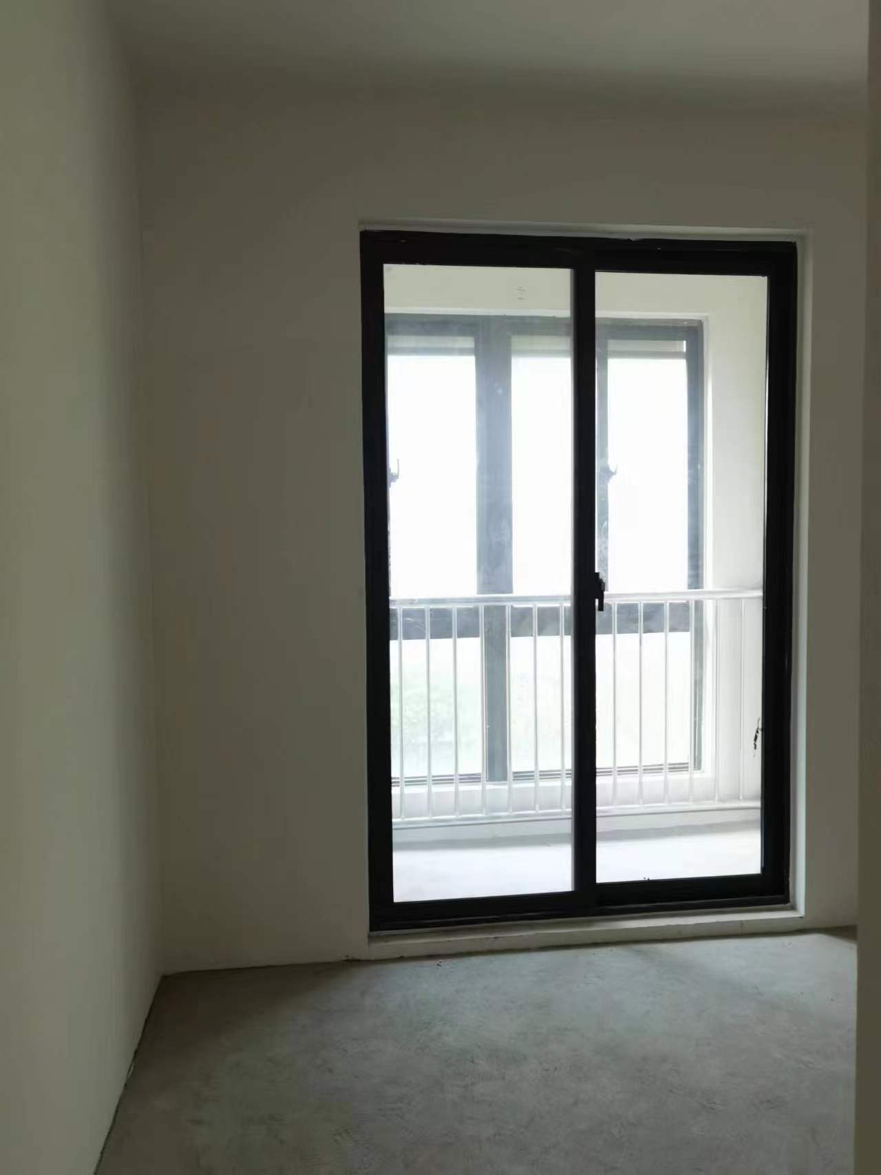 正泰江岸水苑 4室2厅2卫 158.00m&sup2;