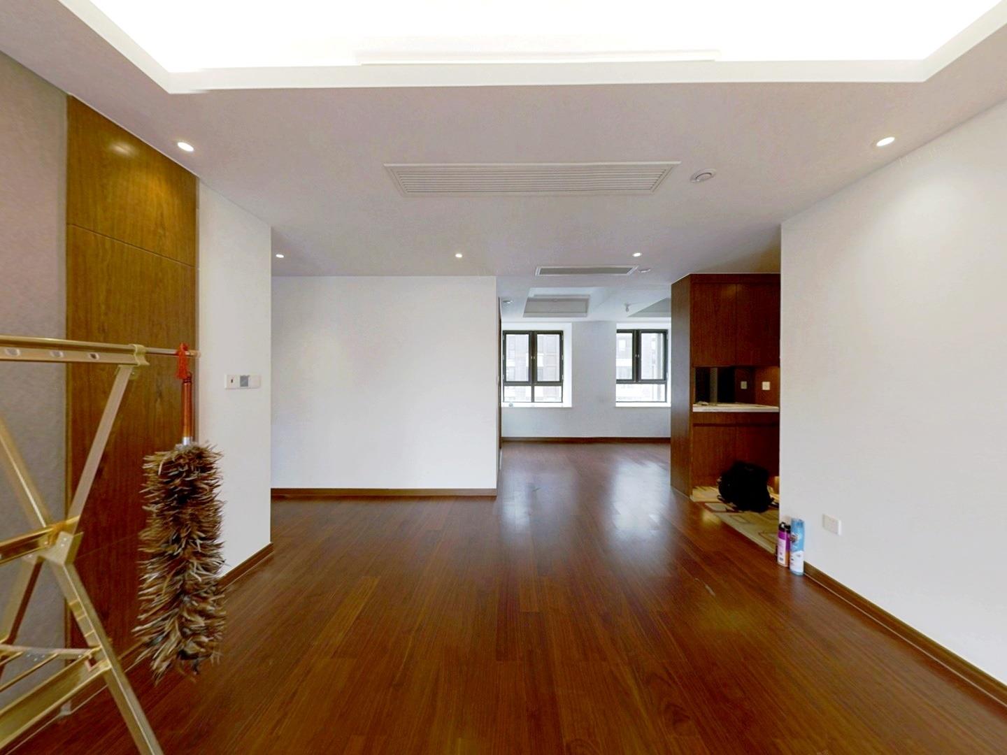 盛和九里香堤二期 4室2厅2卫 134.00m&sup2;