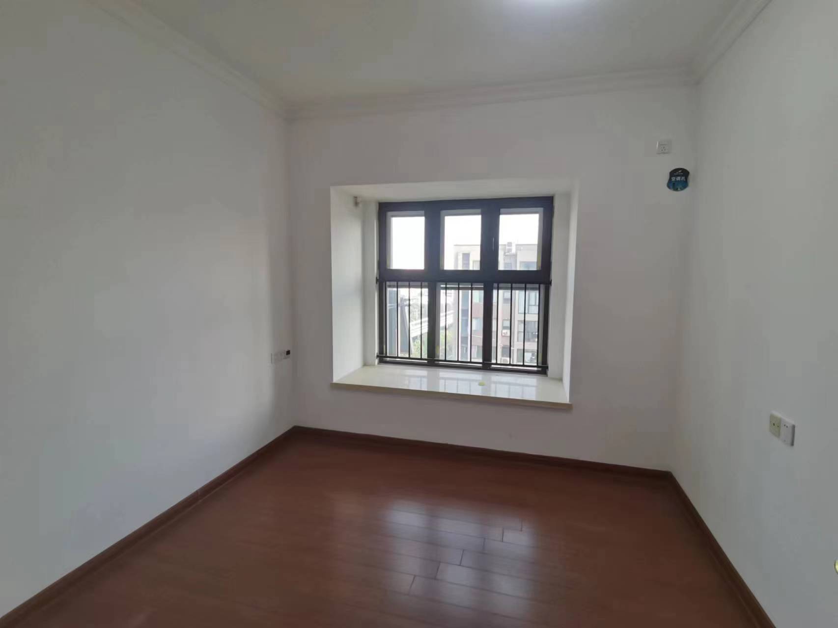 南通碧桂园翡翠华府 4室2厅2卫 144m&sup2;