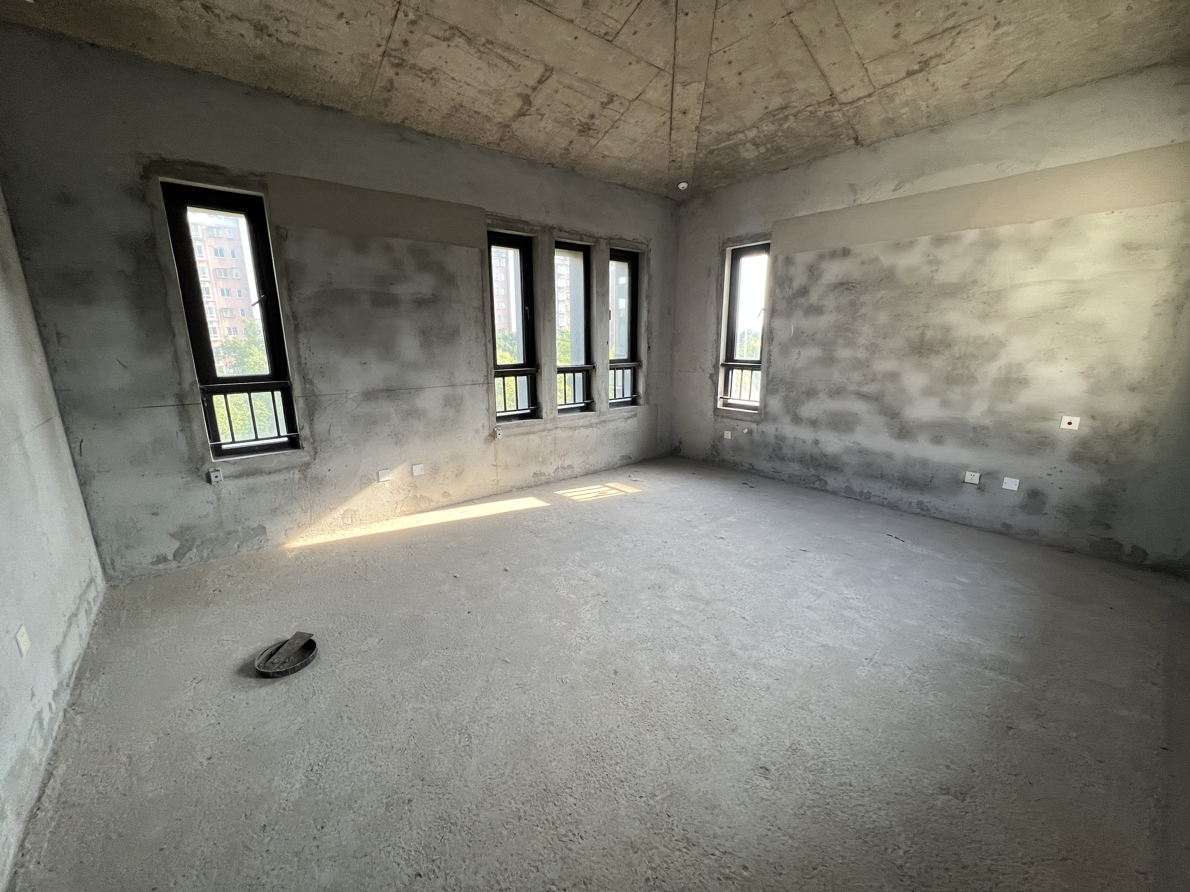 新瑞文化翡翠园 5室2厅3卫 500m&sup2;
