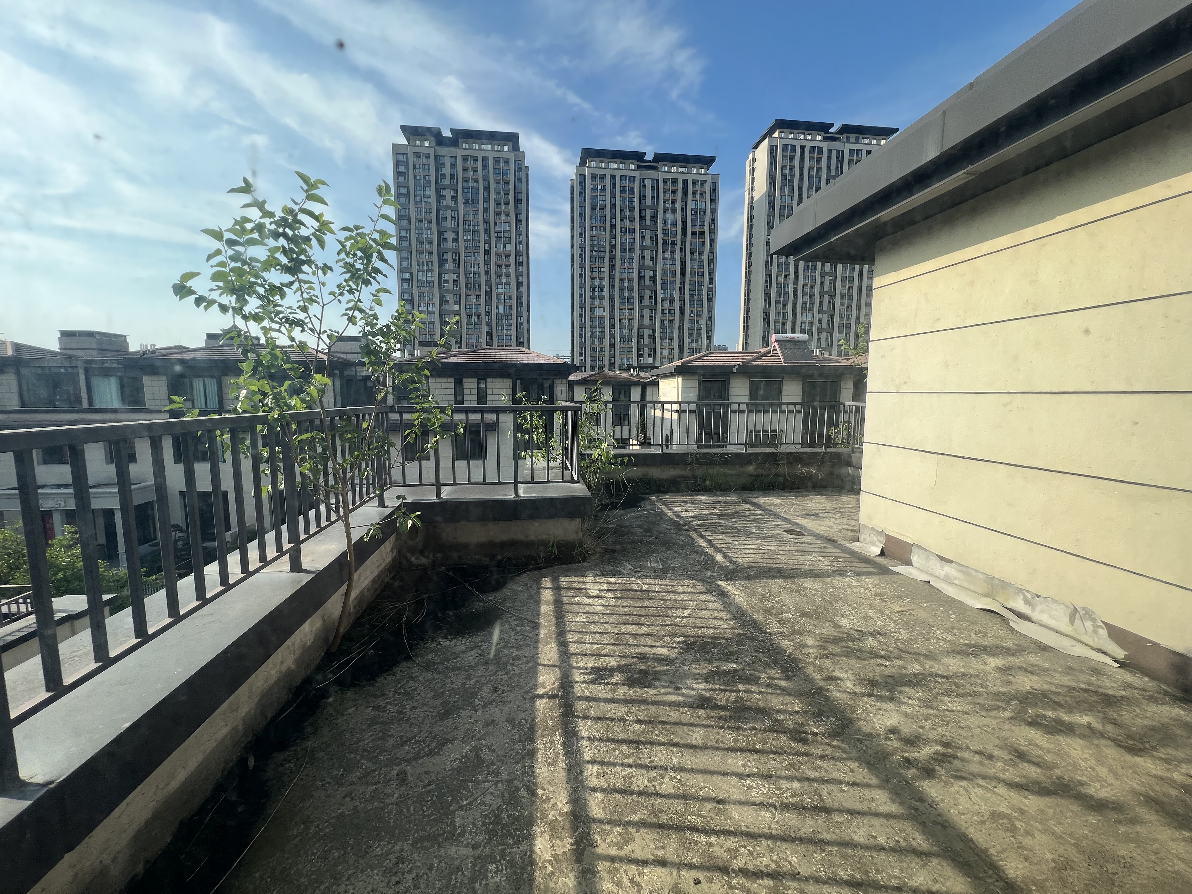 新瑞文化翡翠园 5室2厅3卫 500m&sup2;