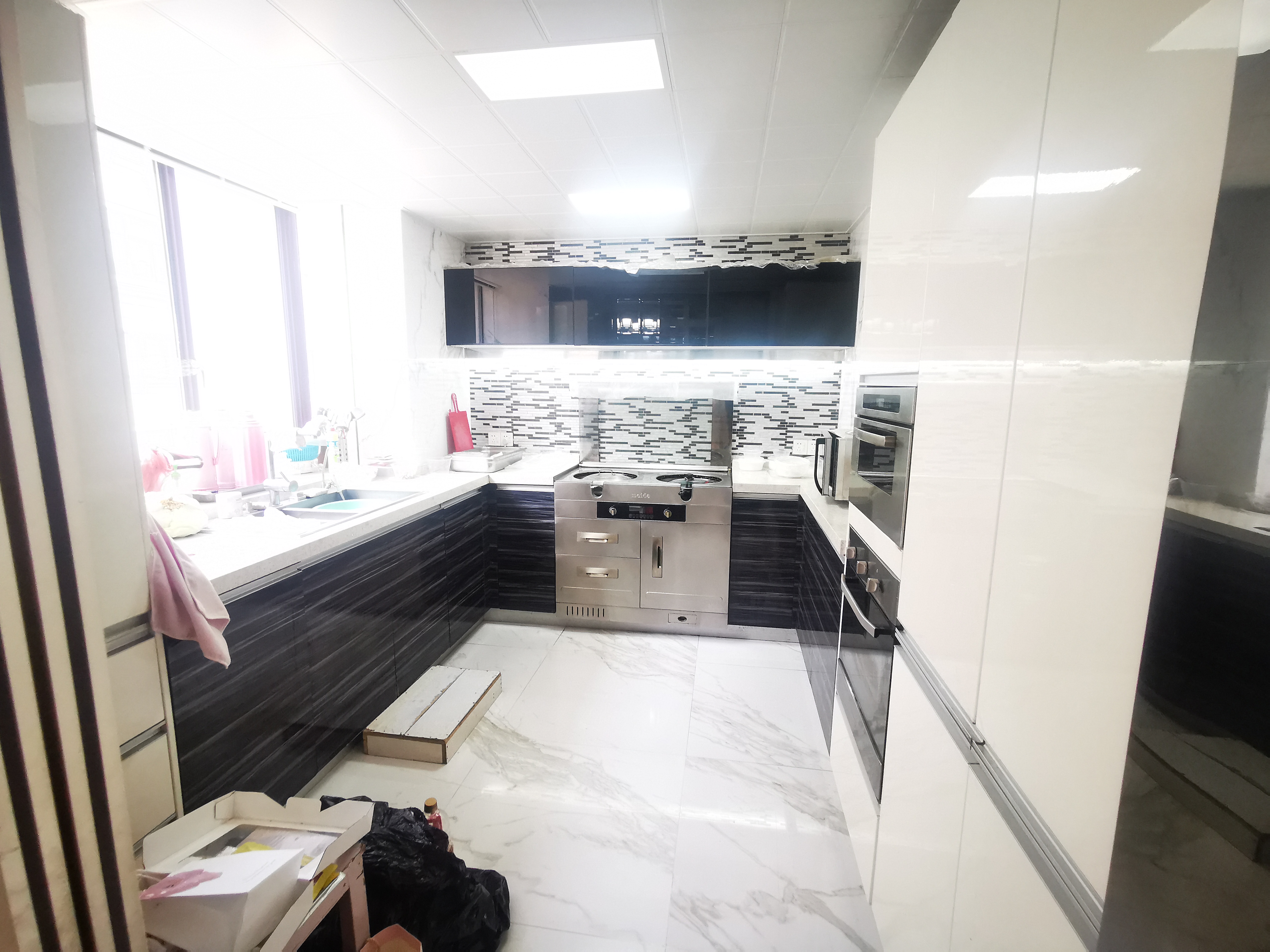 金沙阳光府邸 8室4厅3卫 366.17m&sup2;