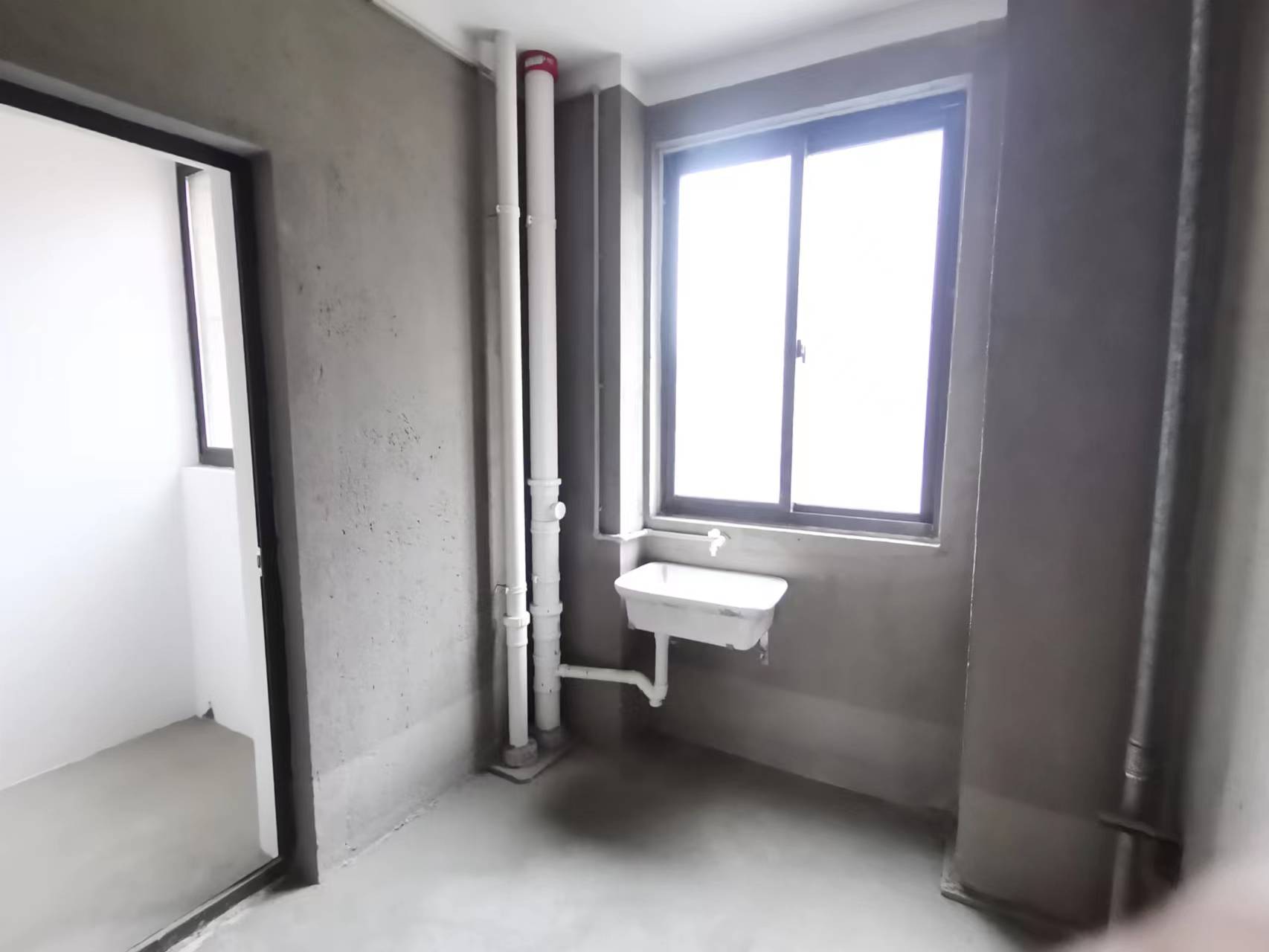 中桥名邸 3室2厅2卫 143m&sup2;