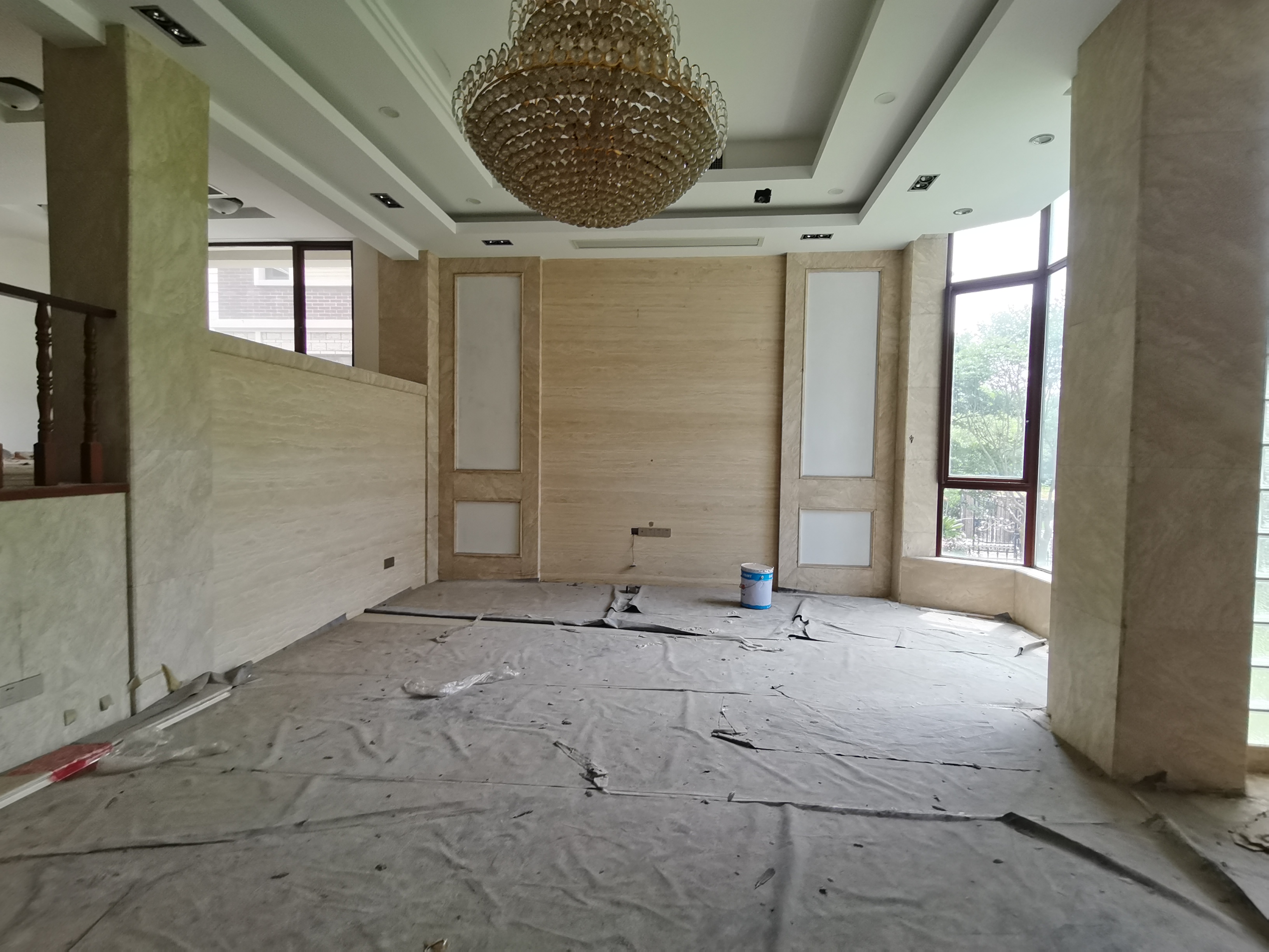 金沙阳光府邸 5室2厅3卫 390m²