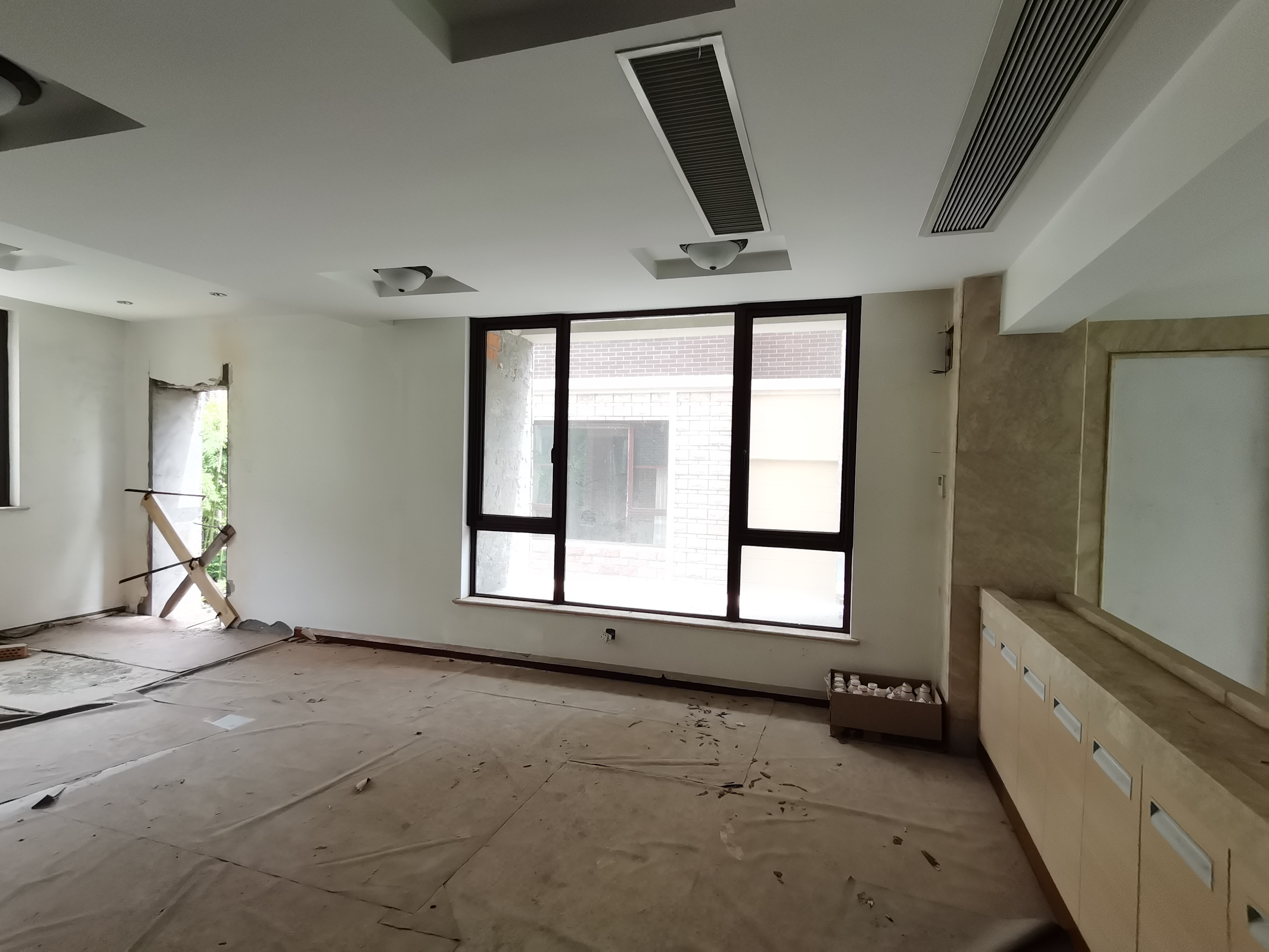 金沙阳光府邸 5室2厅3卫 390m²