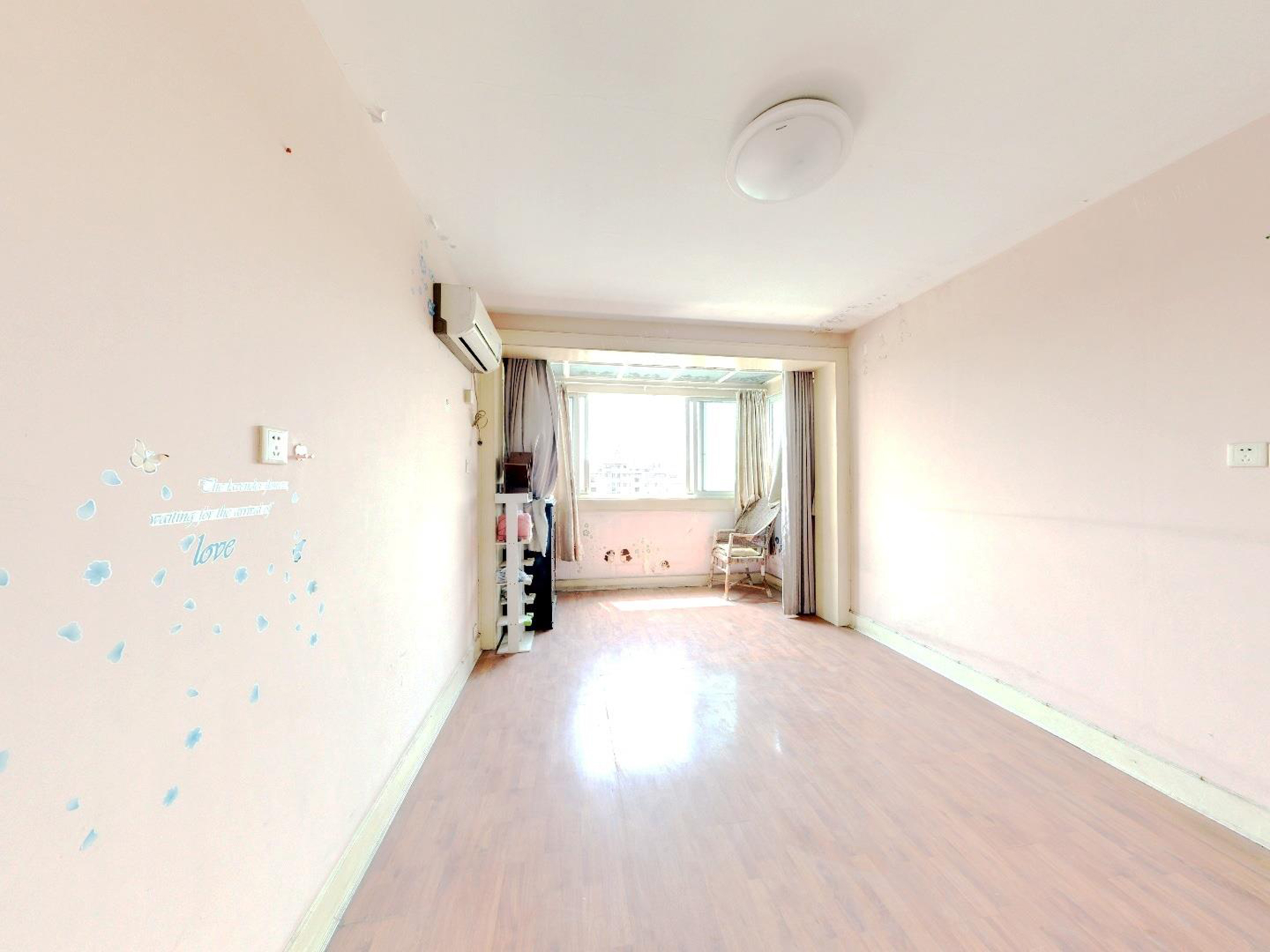 北濠桥东村 4室2厅1卫 82.00m&sup2;