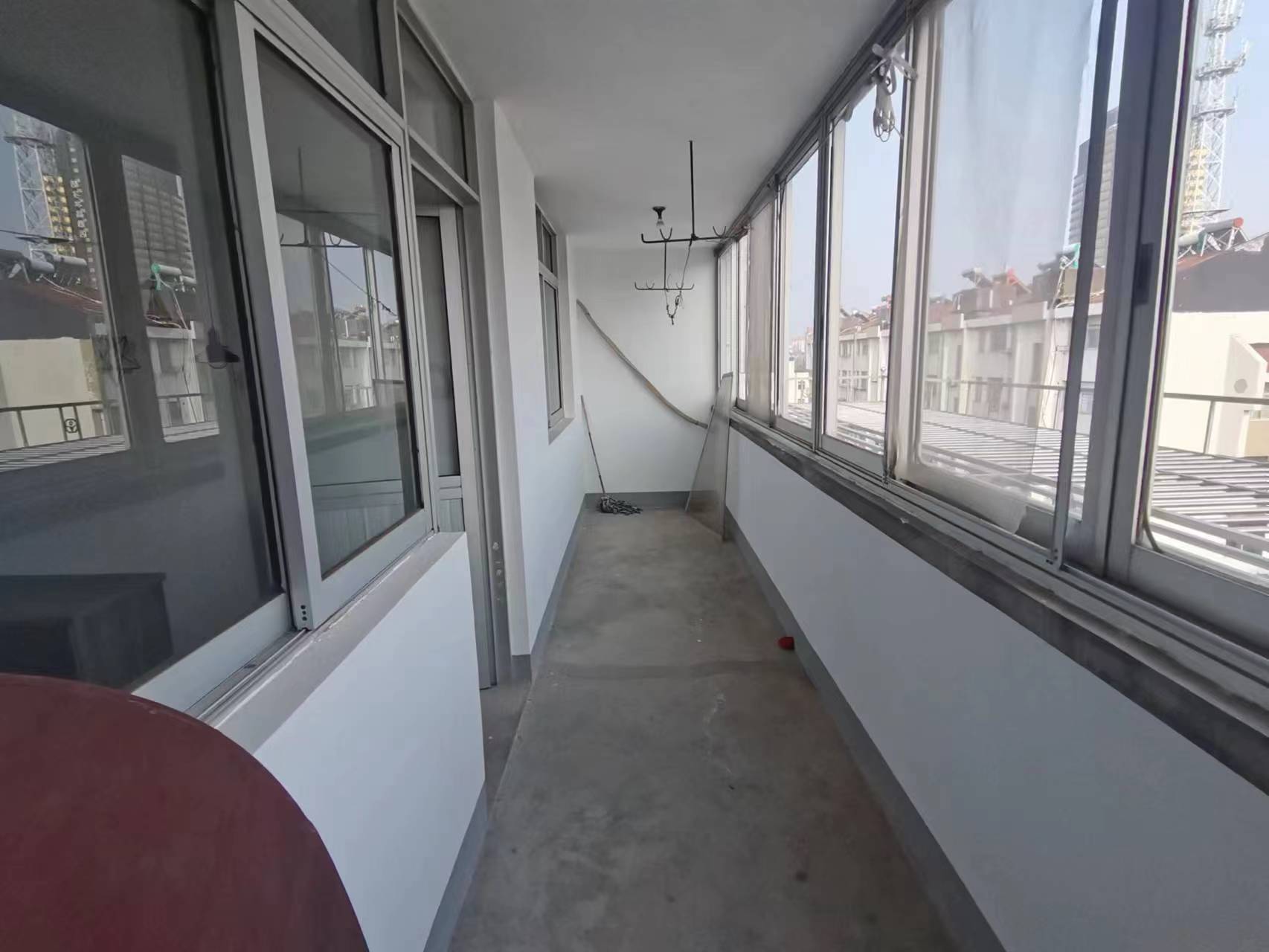 金和小区 3室2厅1卫 102m&sup2;