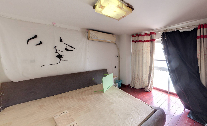 紫阳开心公寓 1室1厅1卫 55.5m&sup2;