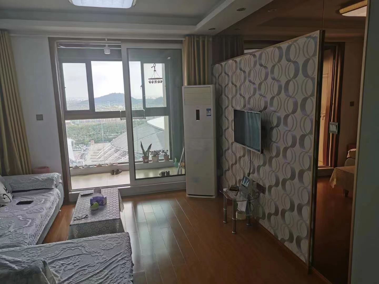 中南世纪城 1室2厅1卫 87m&sup2;