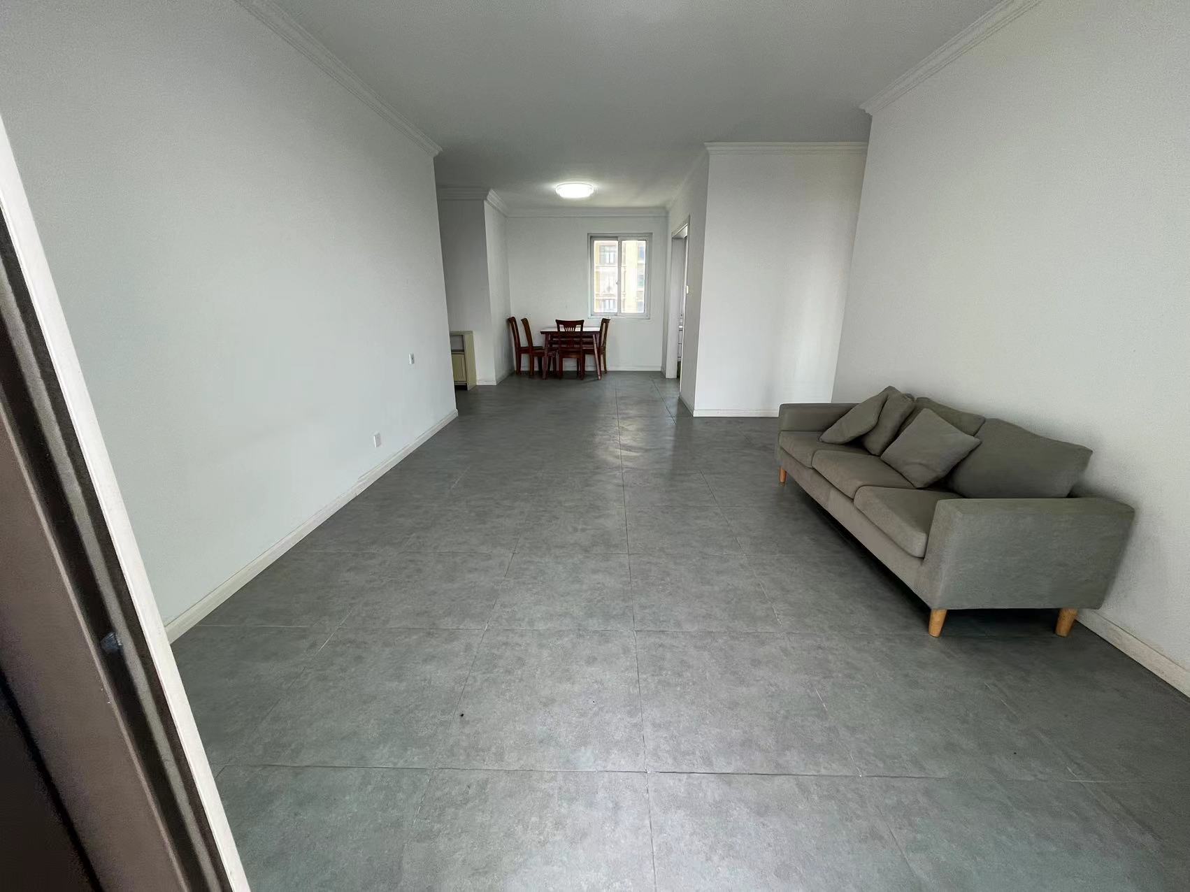 景瑞御府 3室2厅1卫 120.93m&sup2;