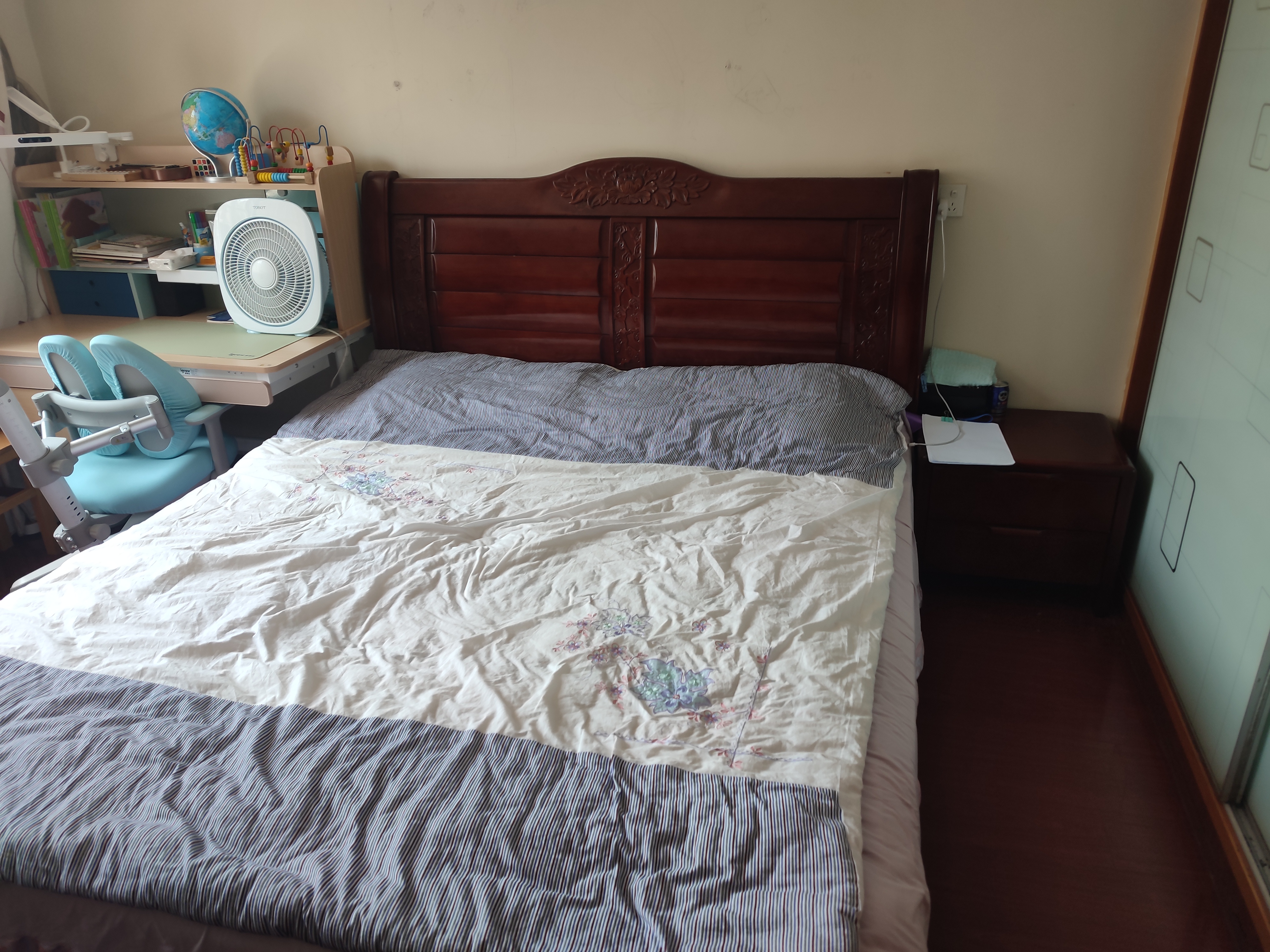 城港新村 2室2厅1卫 75.00m&sup2;
