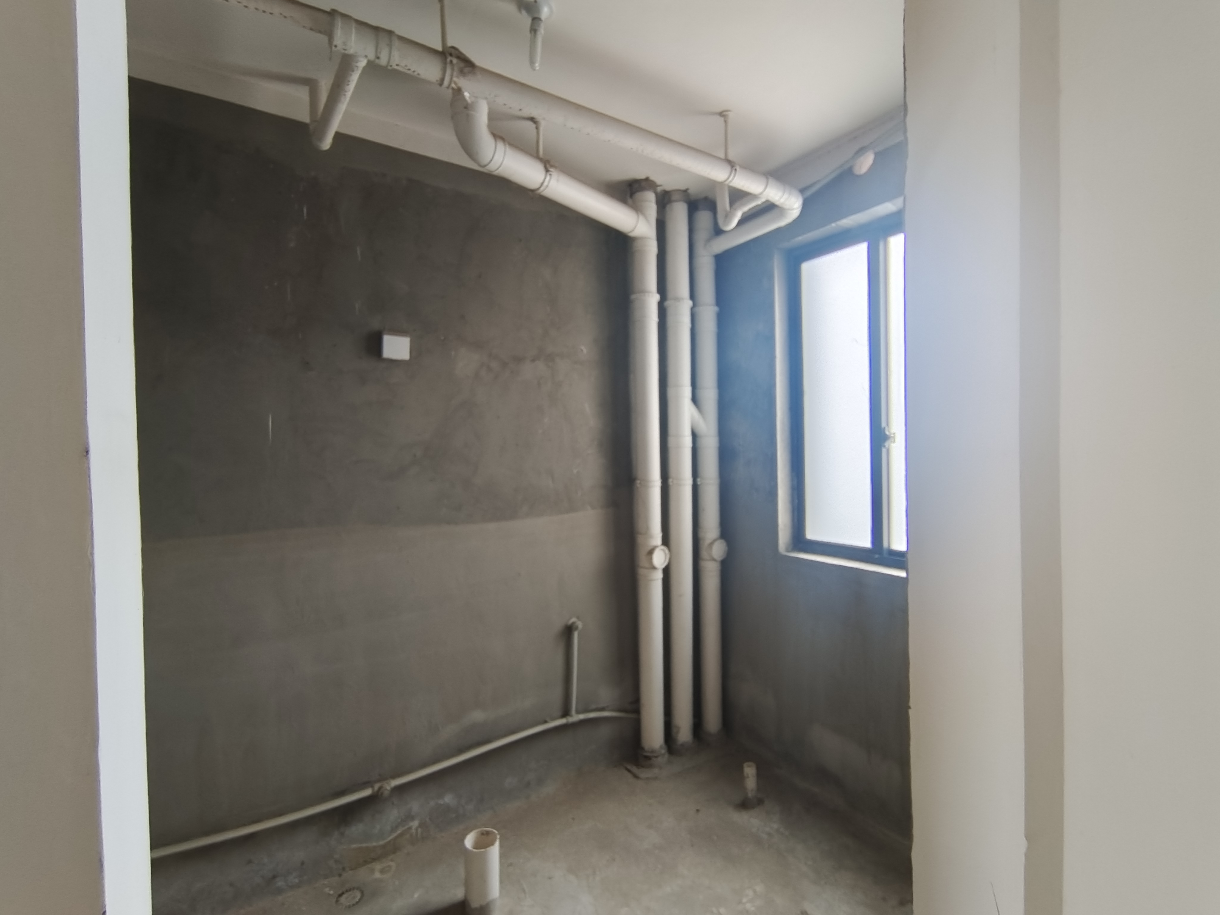 中港城世家 4室2厅2卫 189m&sup2;