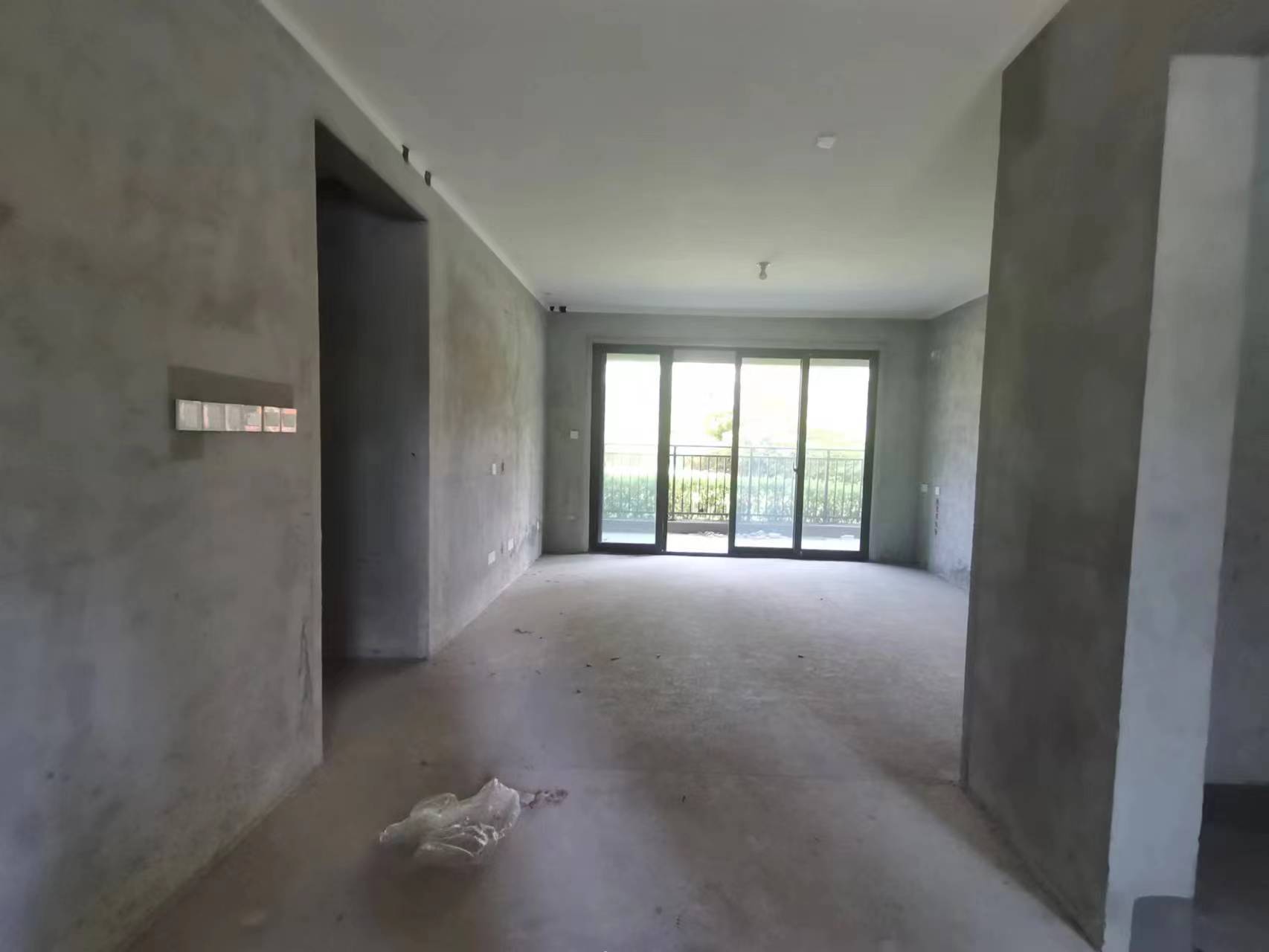 观澜台 4室2厅2卫 138m²