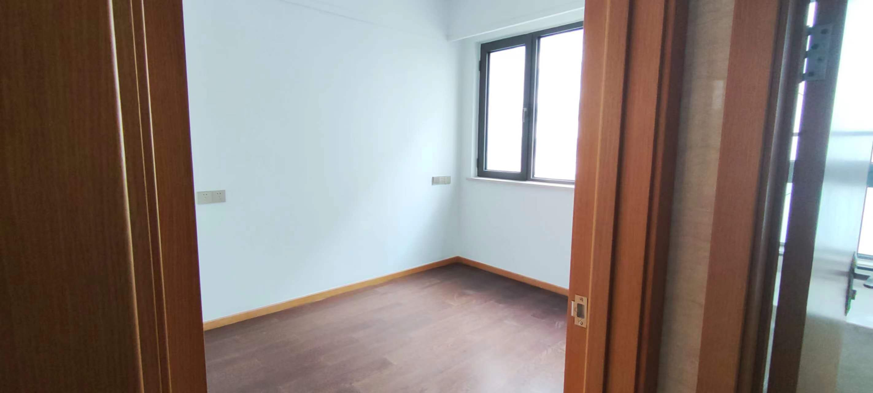 中南熙悦(南通经济技术开发区) 4室2厅2卫 122.5m&sup2;