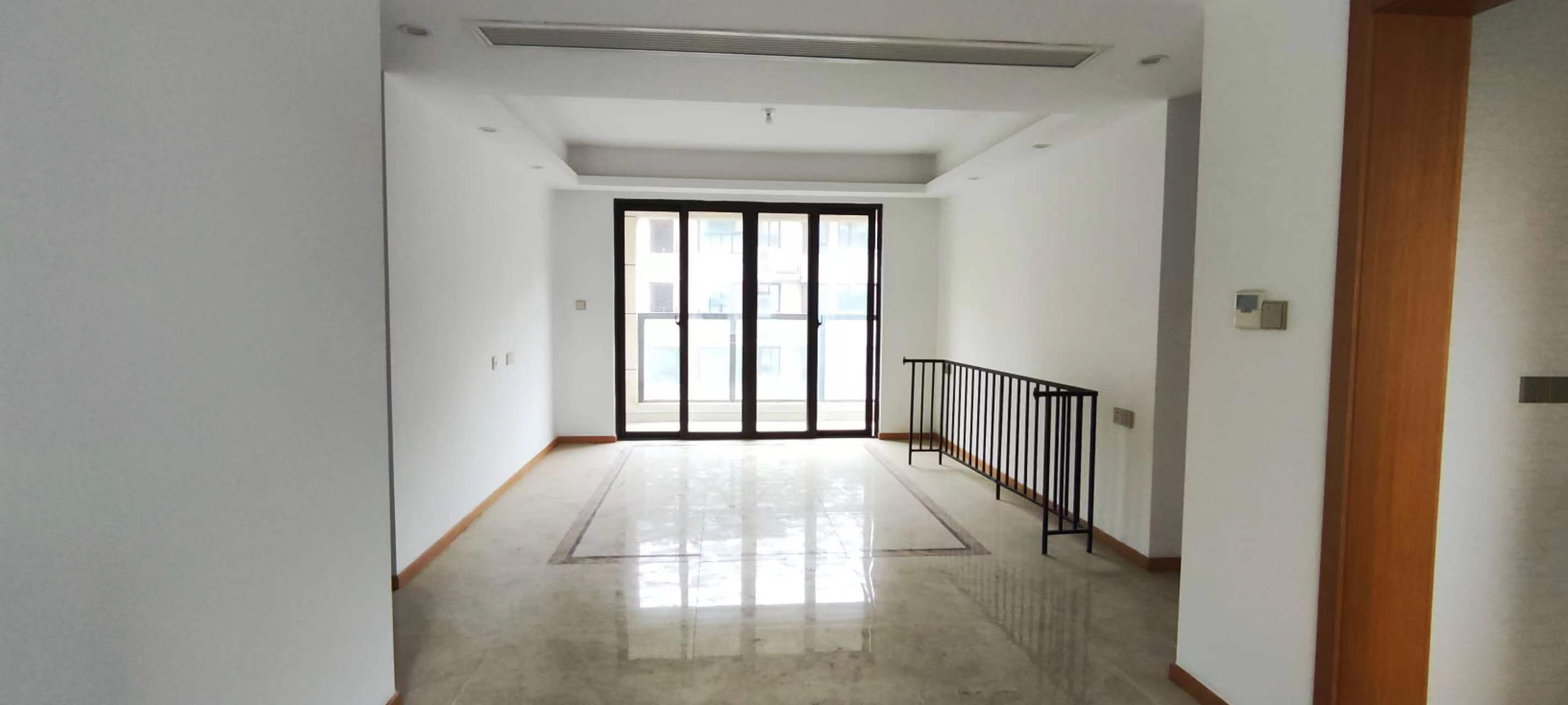 中南熙悦(南通经济技术开发区) 4室2厅2卫 122.5m&sup2;