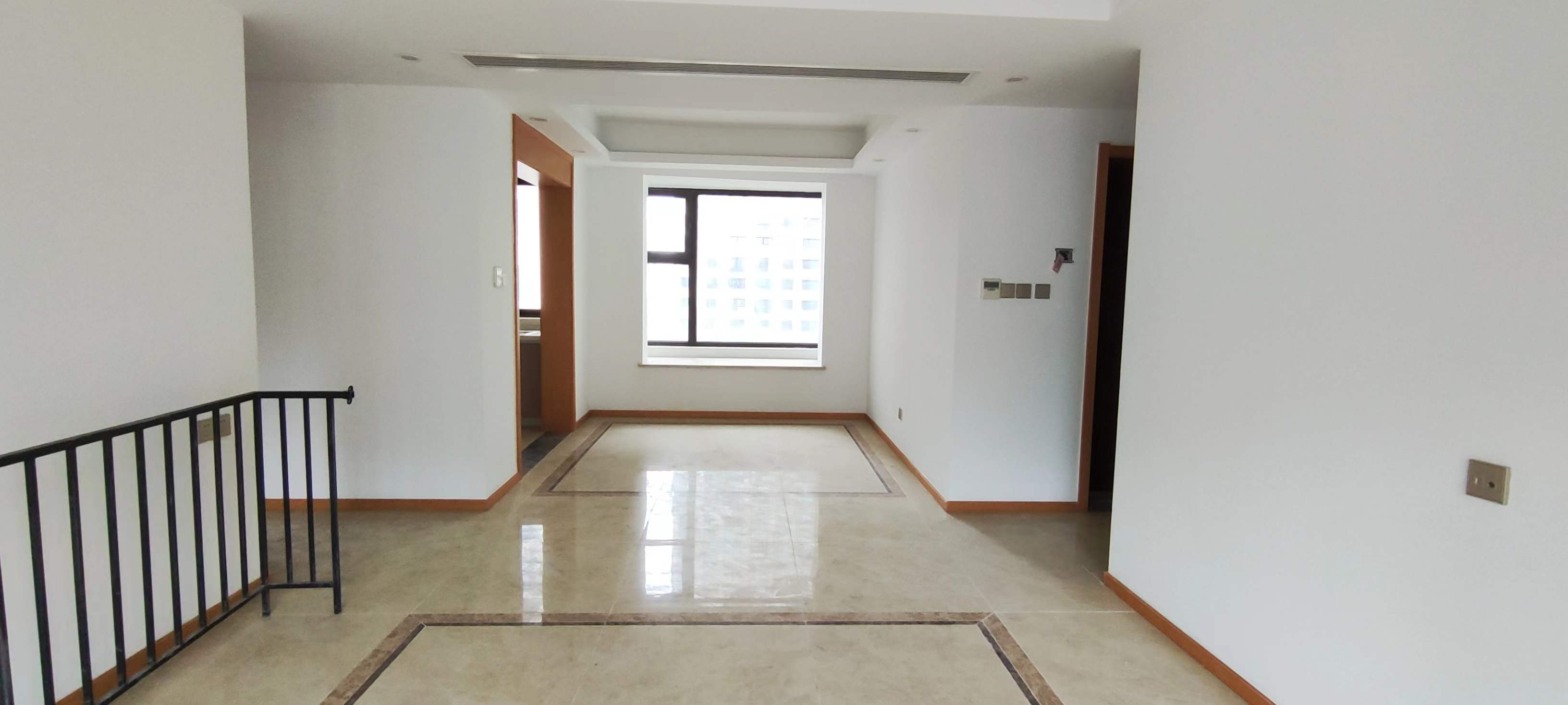 中南熙悦(南通经济技术开发区) 4室2厅2卫 122.5m&sup2;