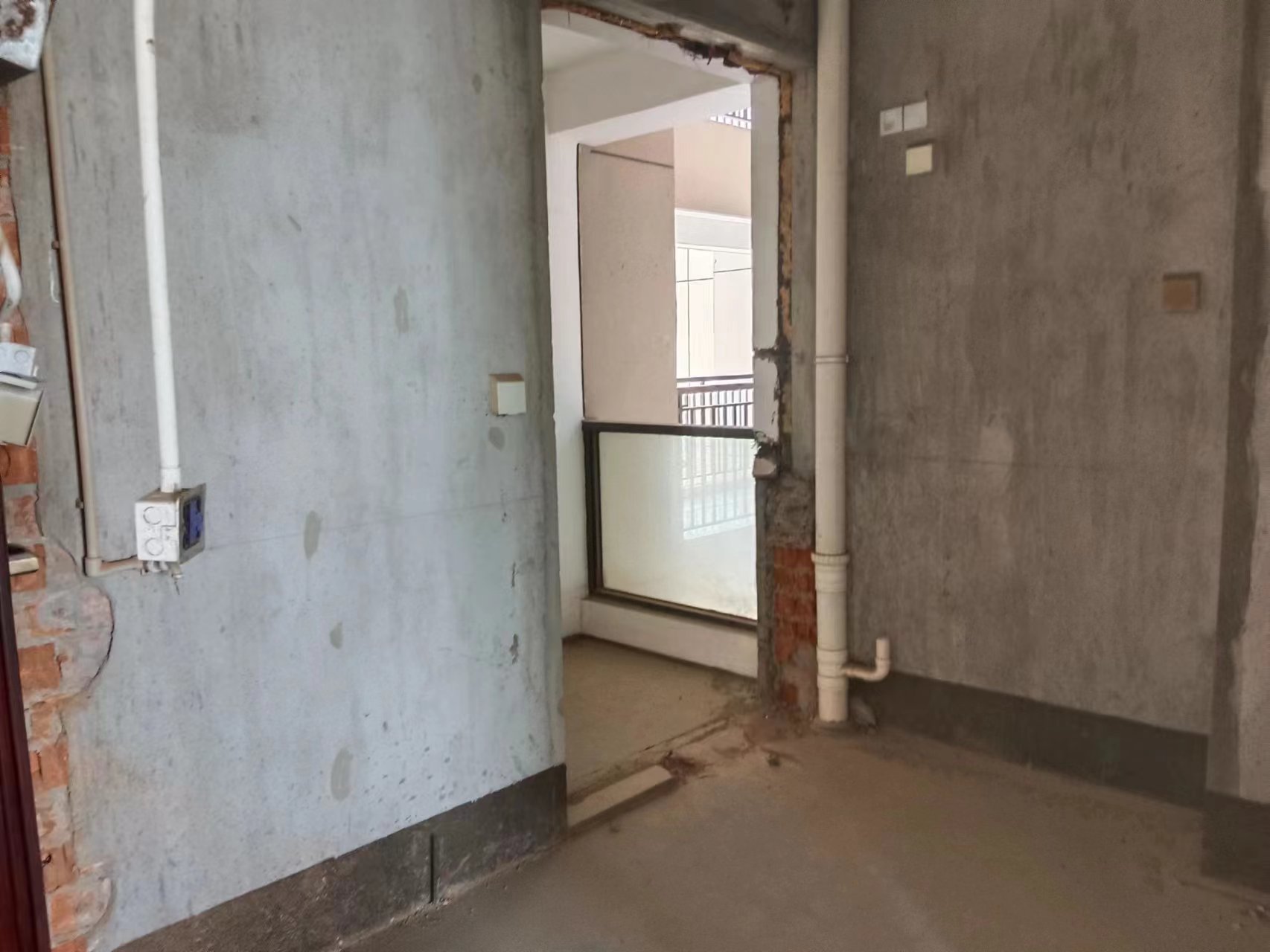 湖滨华庭 2室2厅1卫 101m&sup2;