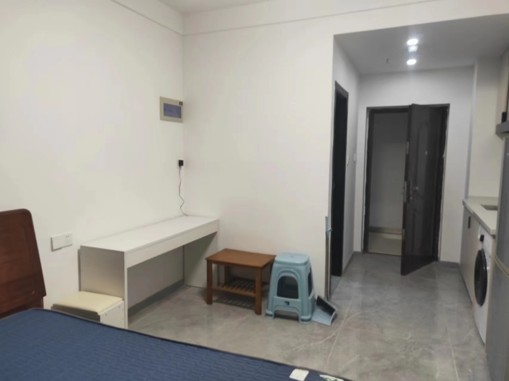 涌鑫八达通广场 1室1厅1卫 33m²