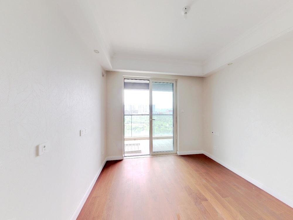 融创盛和九里桃源 3室2厅2卫 128m&sup2;