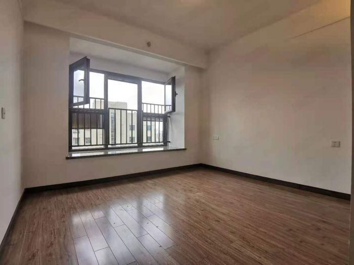 雅居乐鑫基中央公馆西区 4室2厅2卫 143m&sup2;
