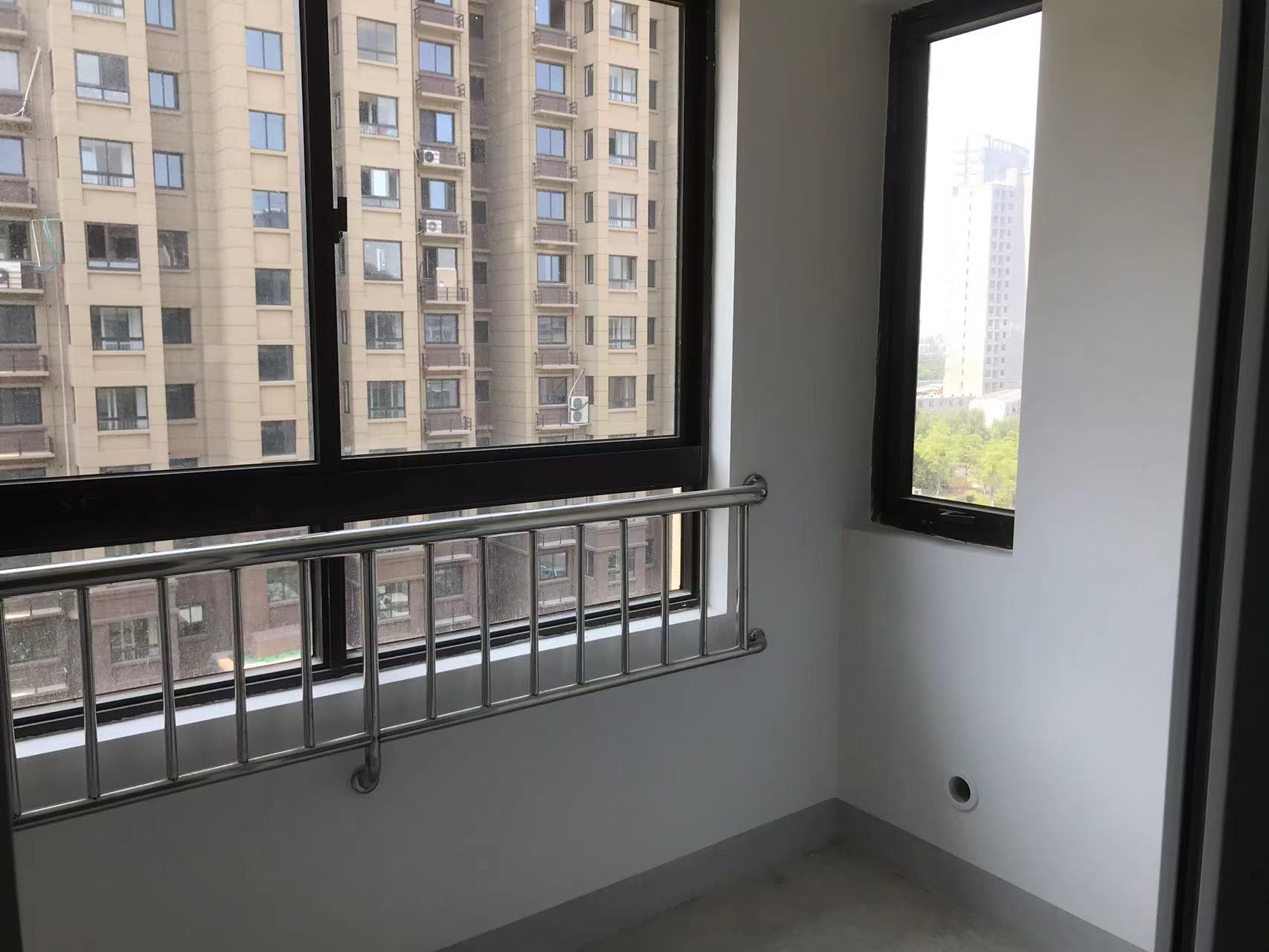 世纪园 2室1厅1卫 77m&sup2;