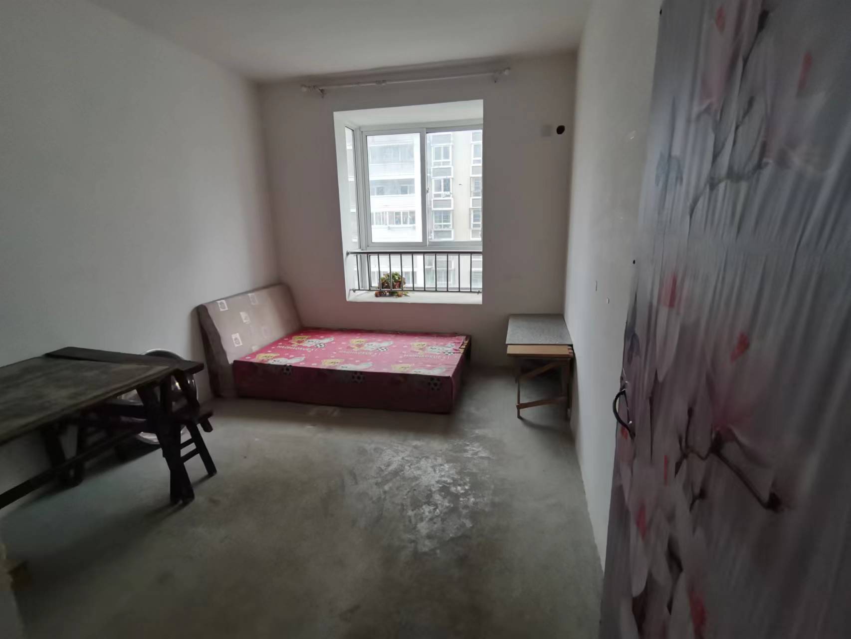 金霞东苑 2室1厅1卫 99m&sup2;