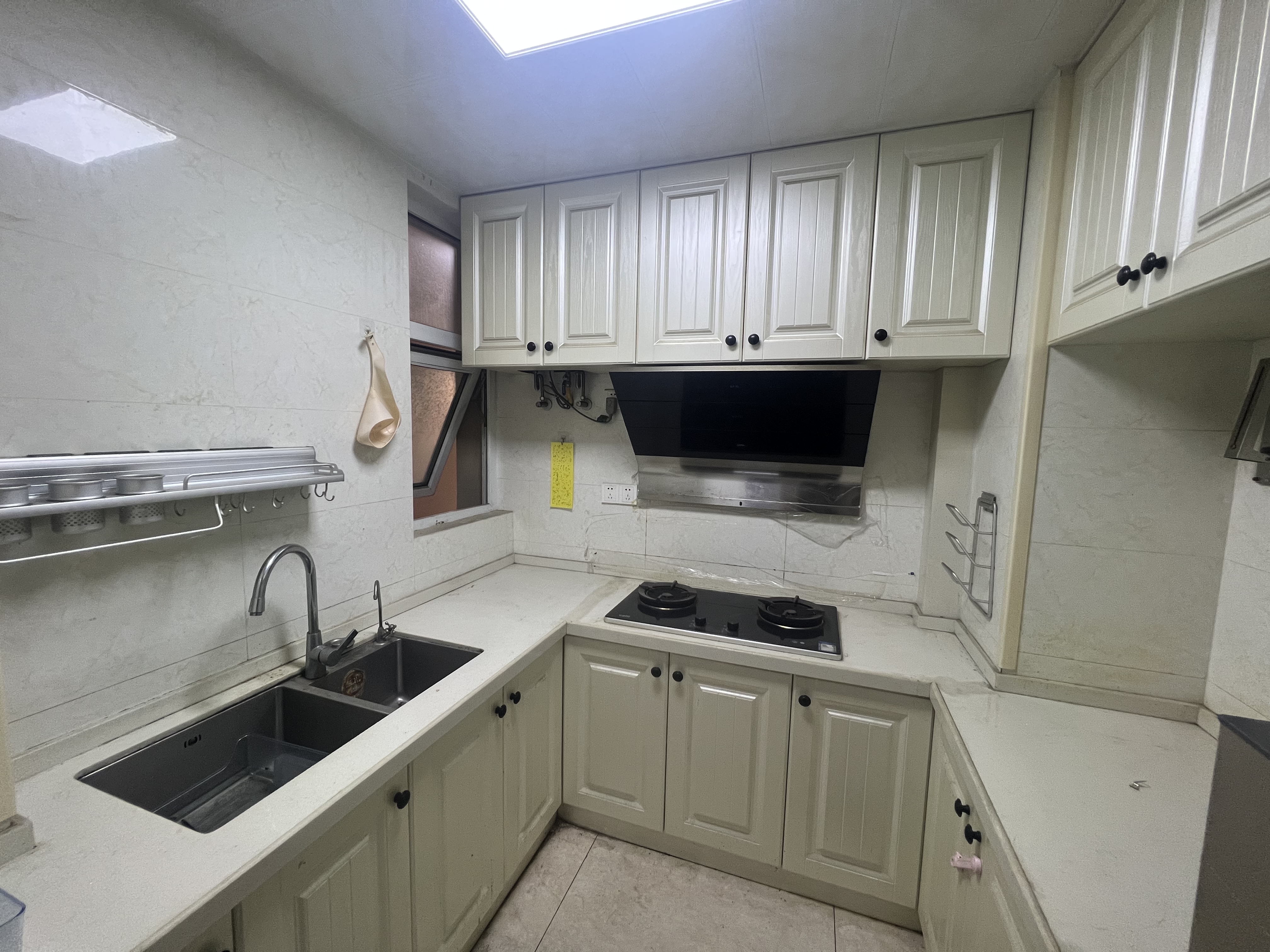 新城香溢紫郡 3室2厅1卫 89.00m&sup2;