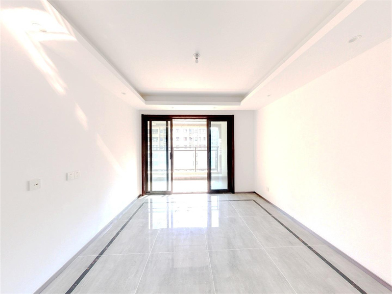 远创樾府 3室2厅2卫 116.7m&sup2;