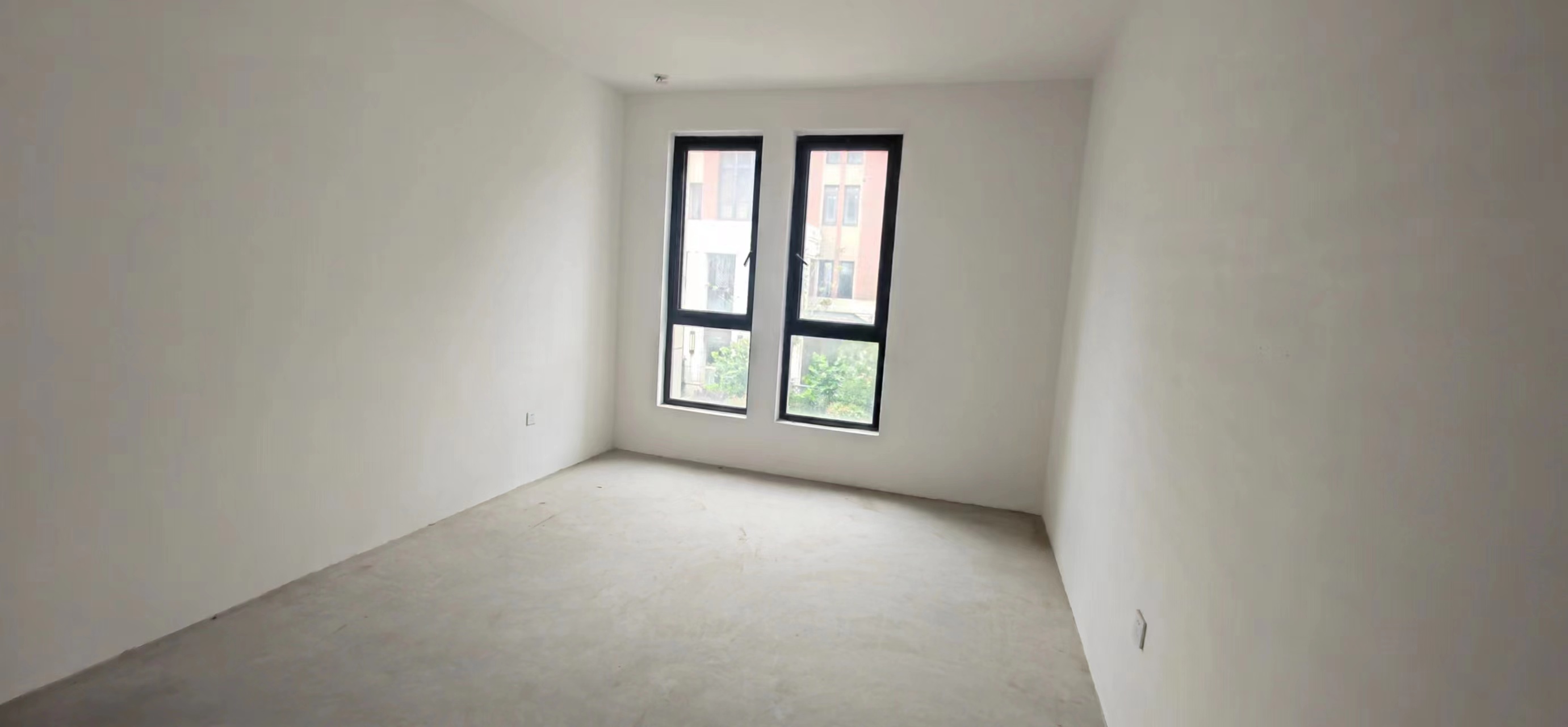 山水壹号 5室2厅3卫 276.00m&sup2;