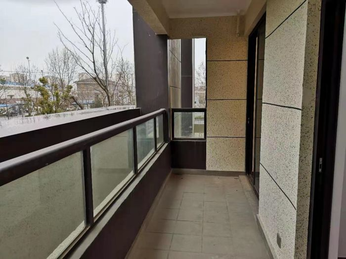 雍华府 3室2厅2卫 98m&sup2;
