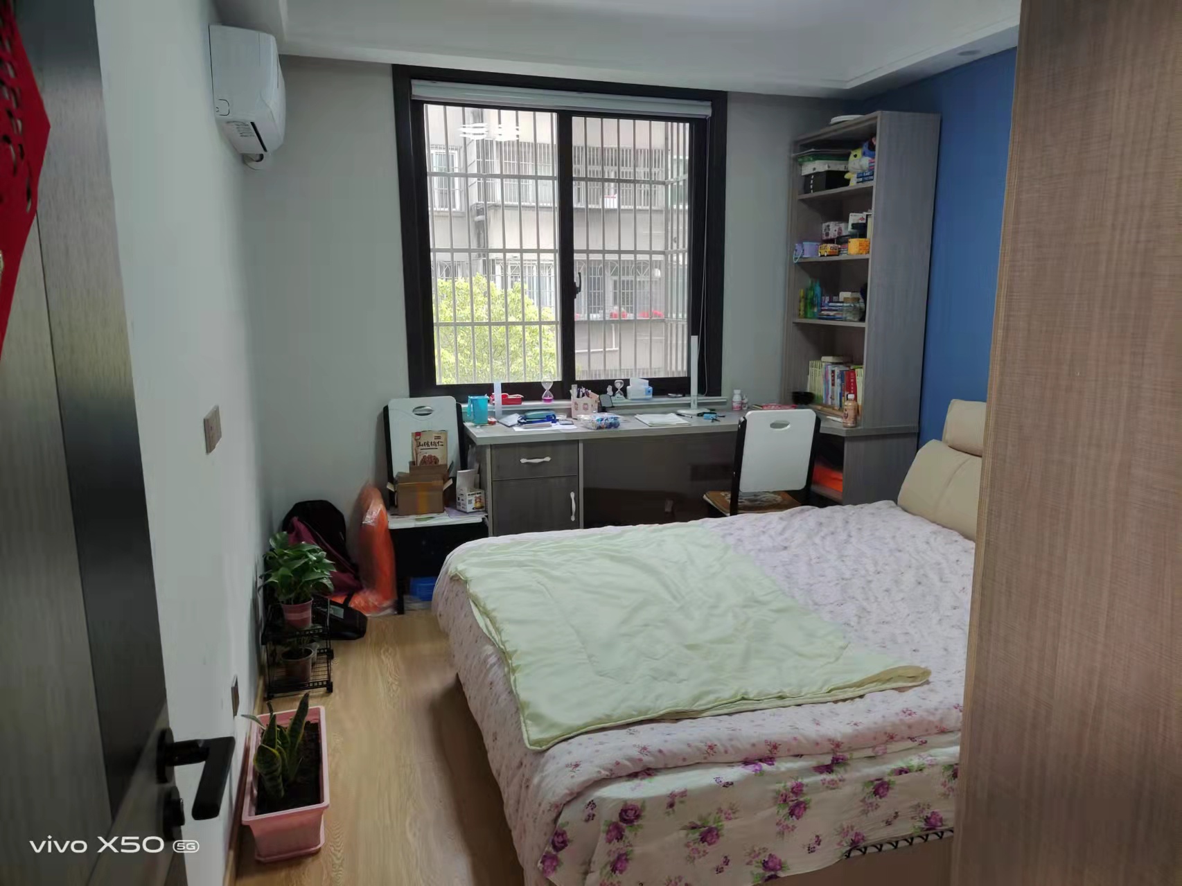光明东村一期 3室2厅1卫 118m&sup2;