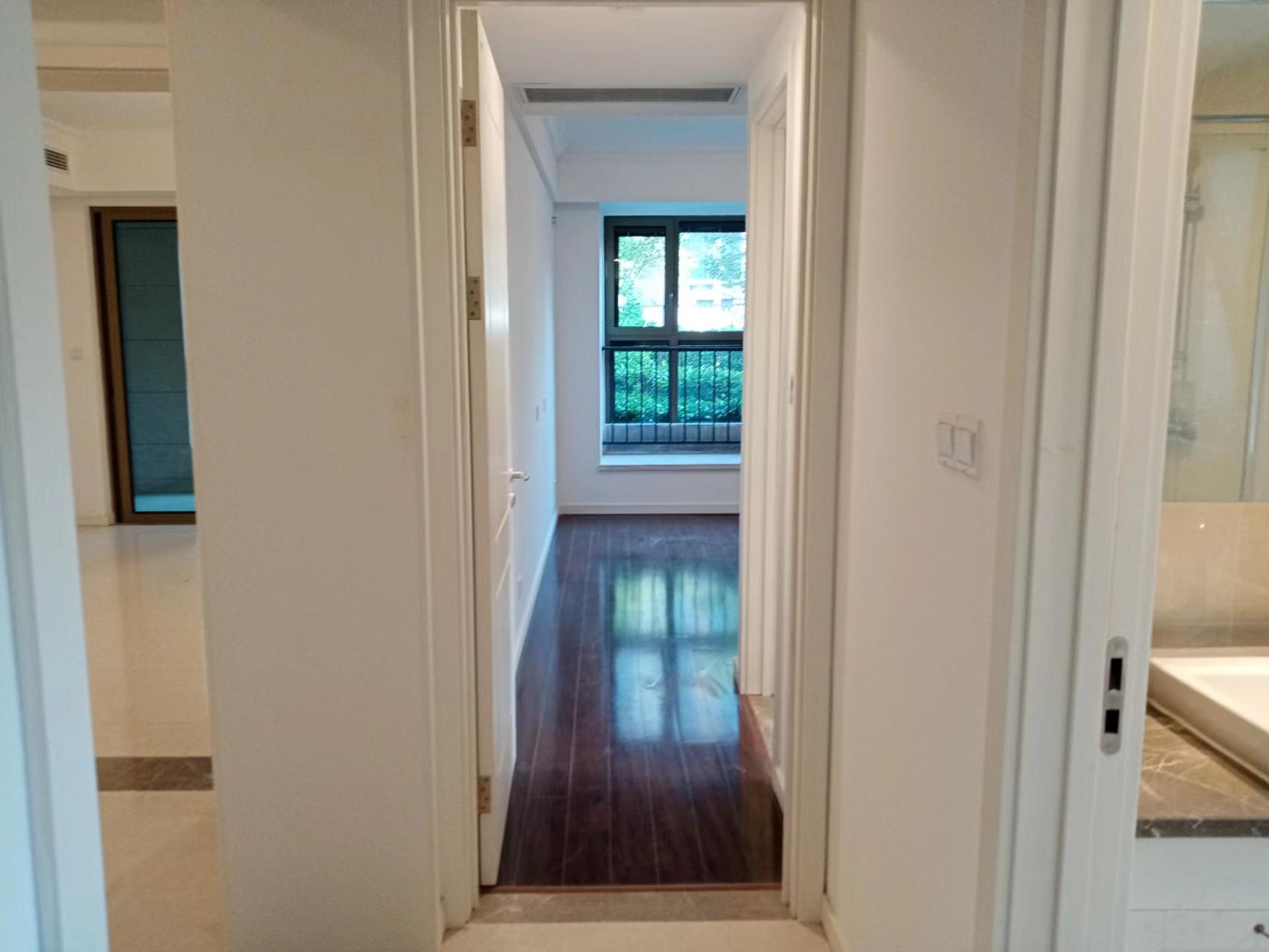 公馆1895 3室2厅2卫 117.38m²