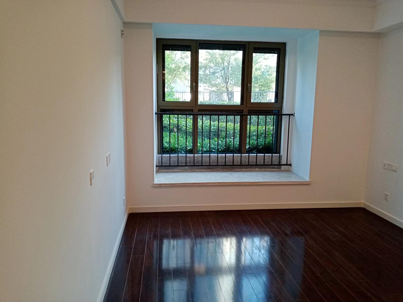 公馆1895 3室2厅2卫 117.38m²