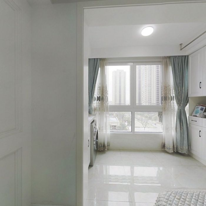 中海碧林湾 3室2厅1卫 97.24m&sup2;