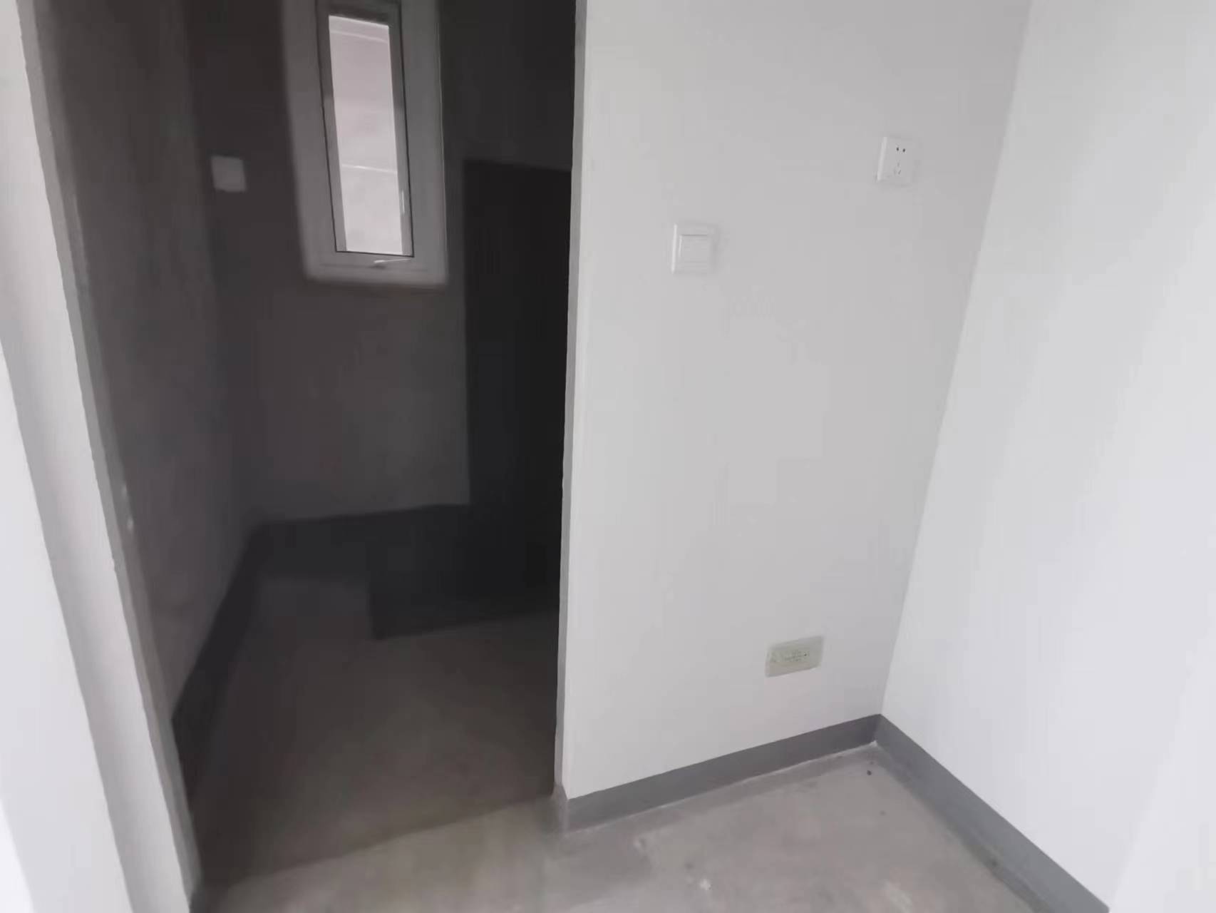 金地繁茂里 4室2厅2卫 116m&sup2;